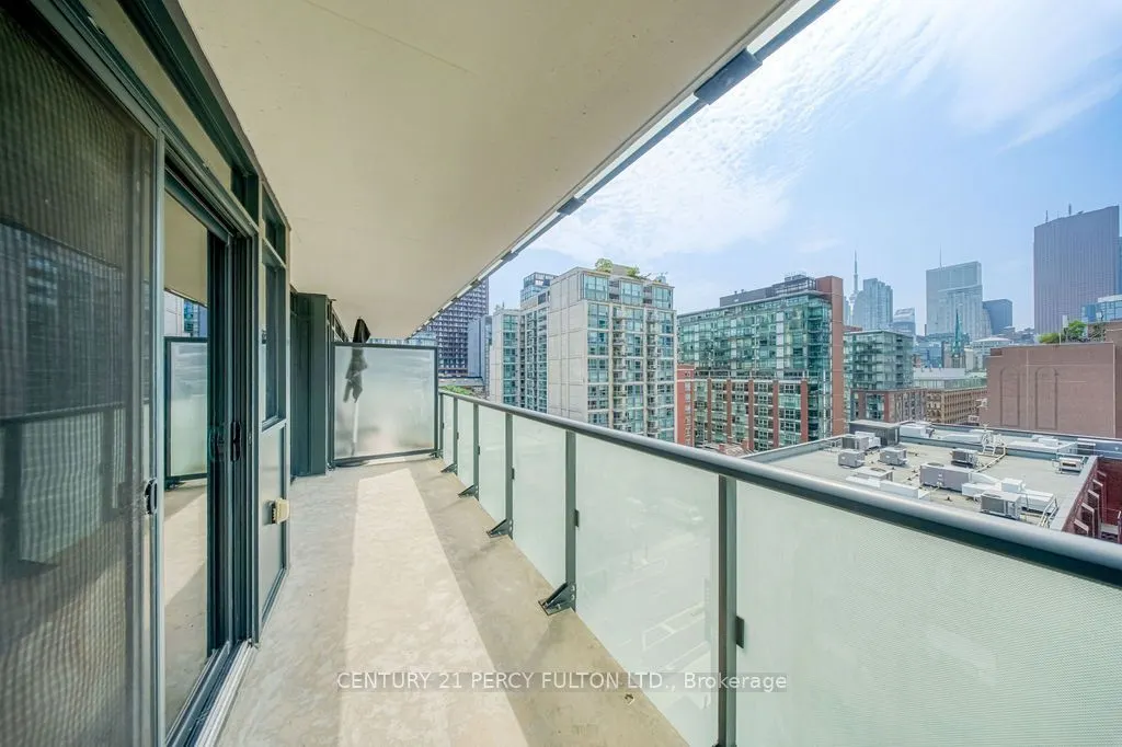 400 Adelaide Street E #1107