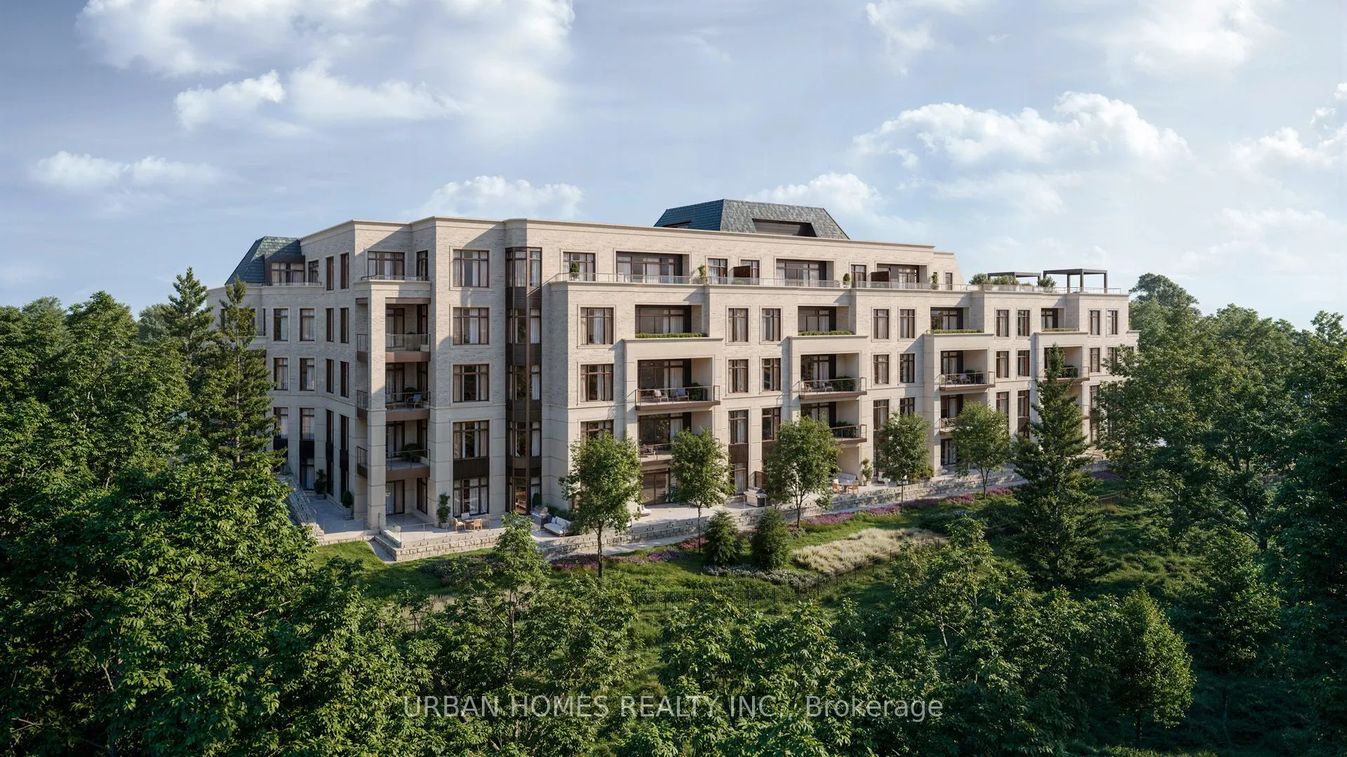 33 Chatsworth Drive #204
