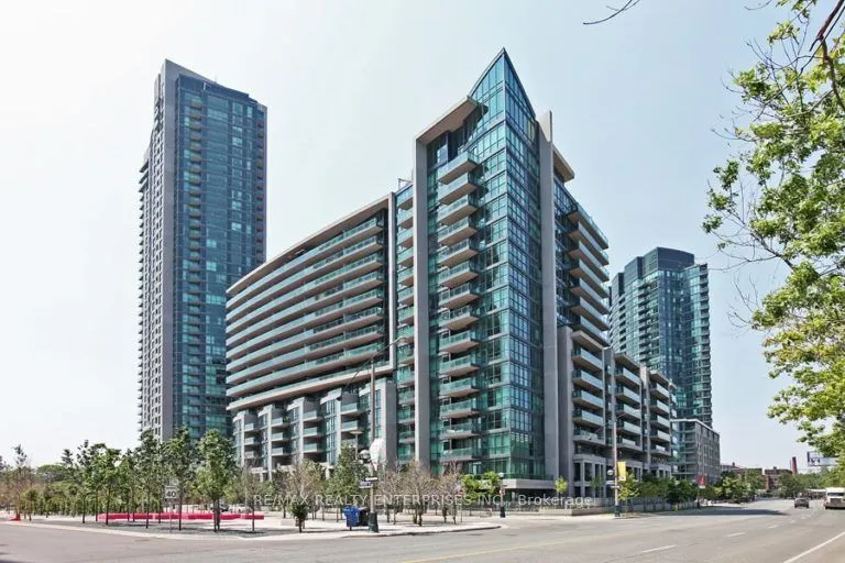 215 Fort York Boulevard #612
