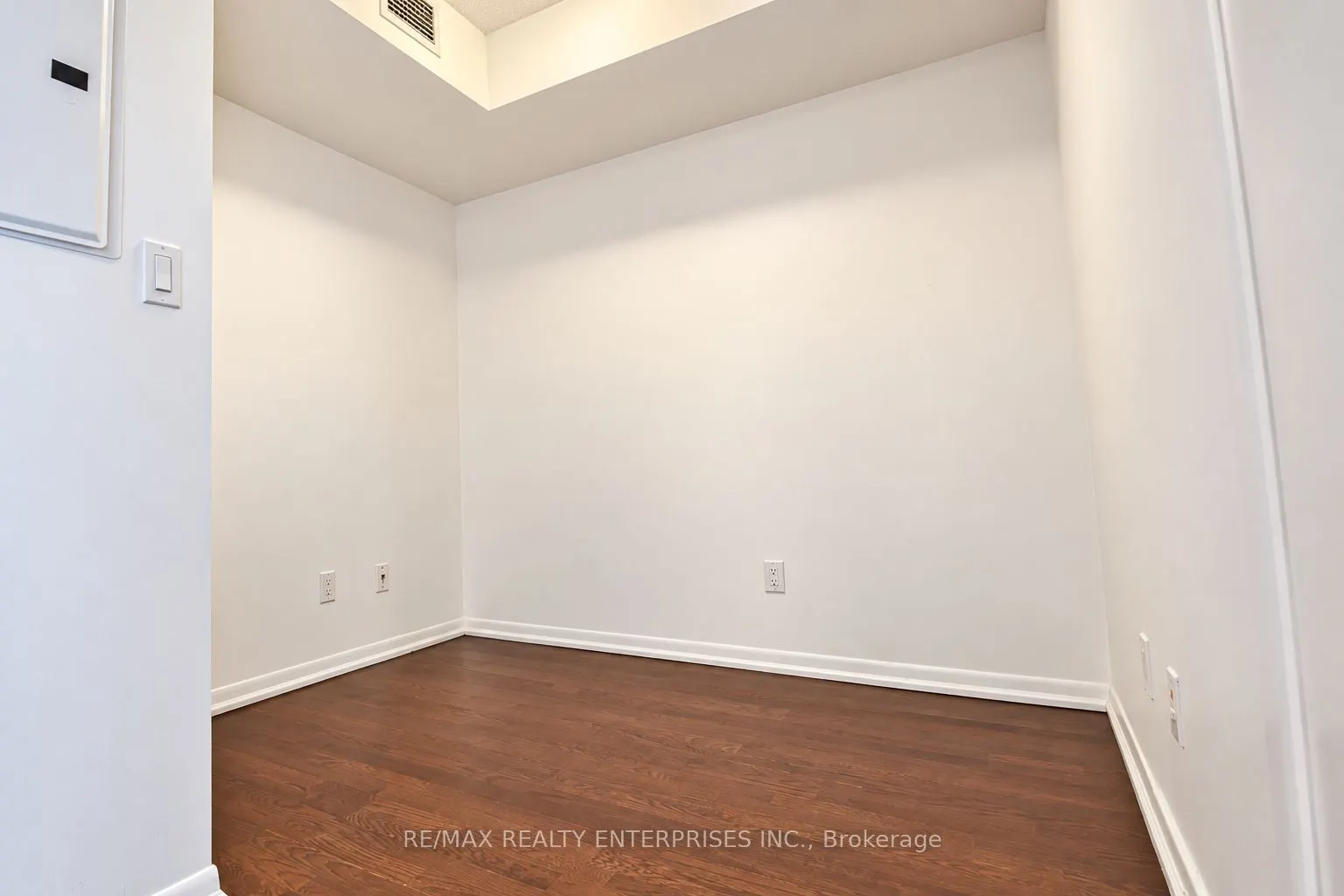 215 Fort York Boulevard #612