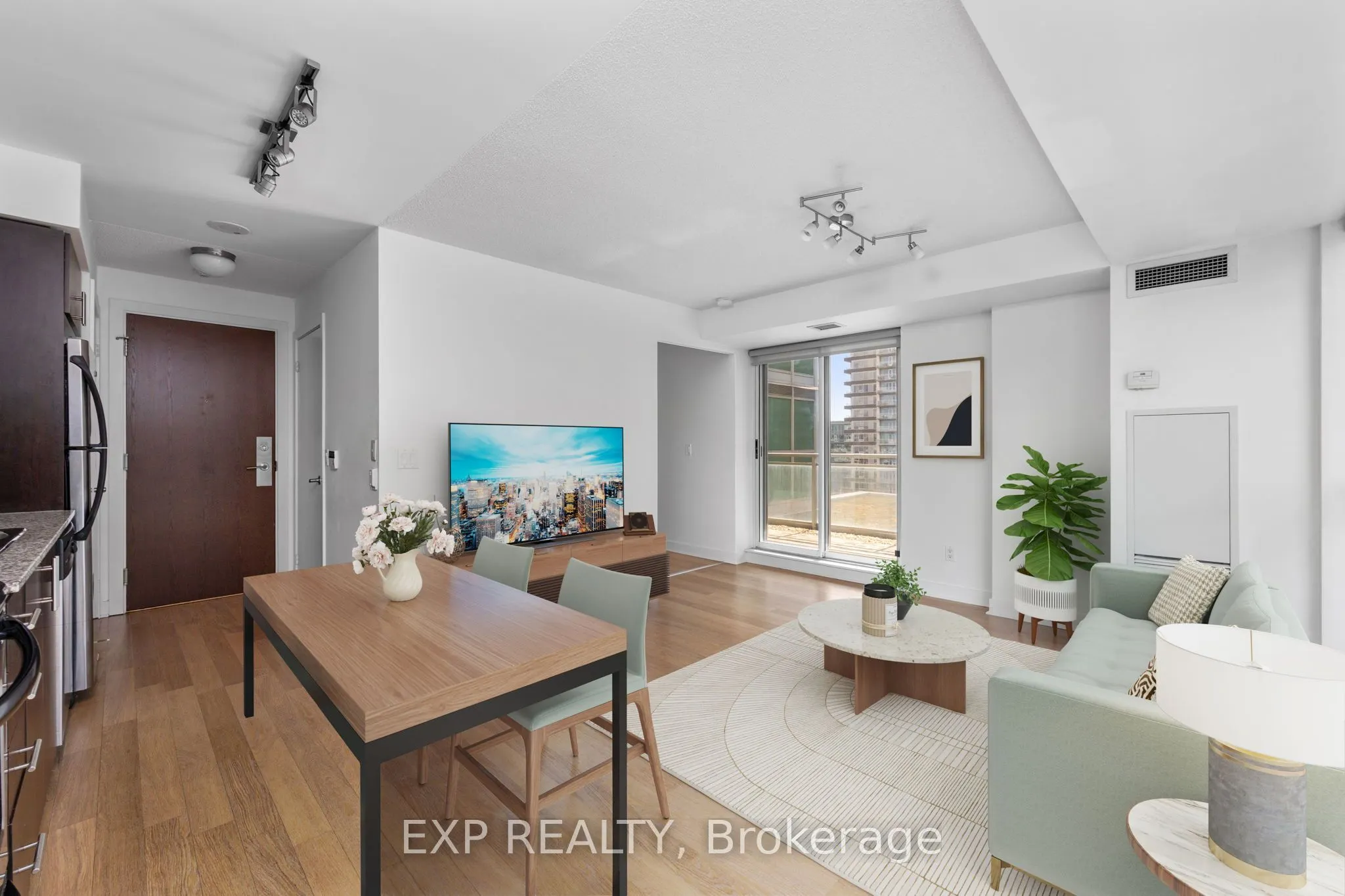 80 Western Battery Road #712