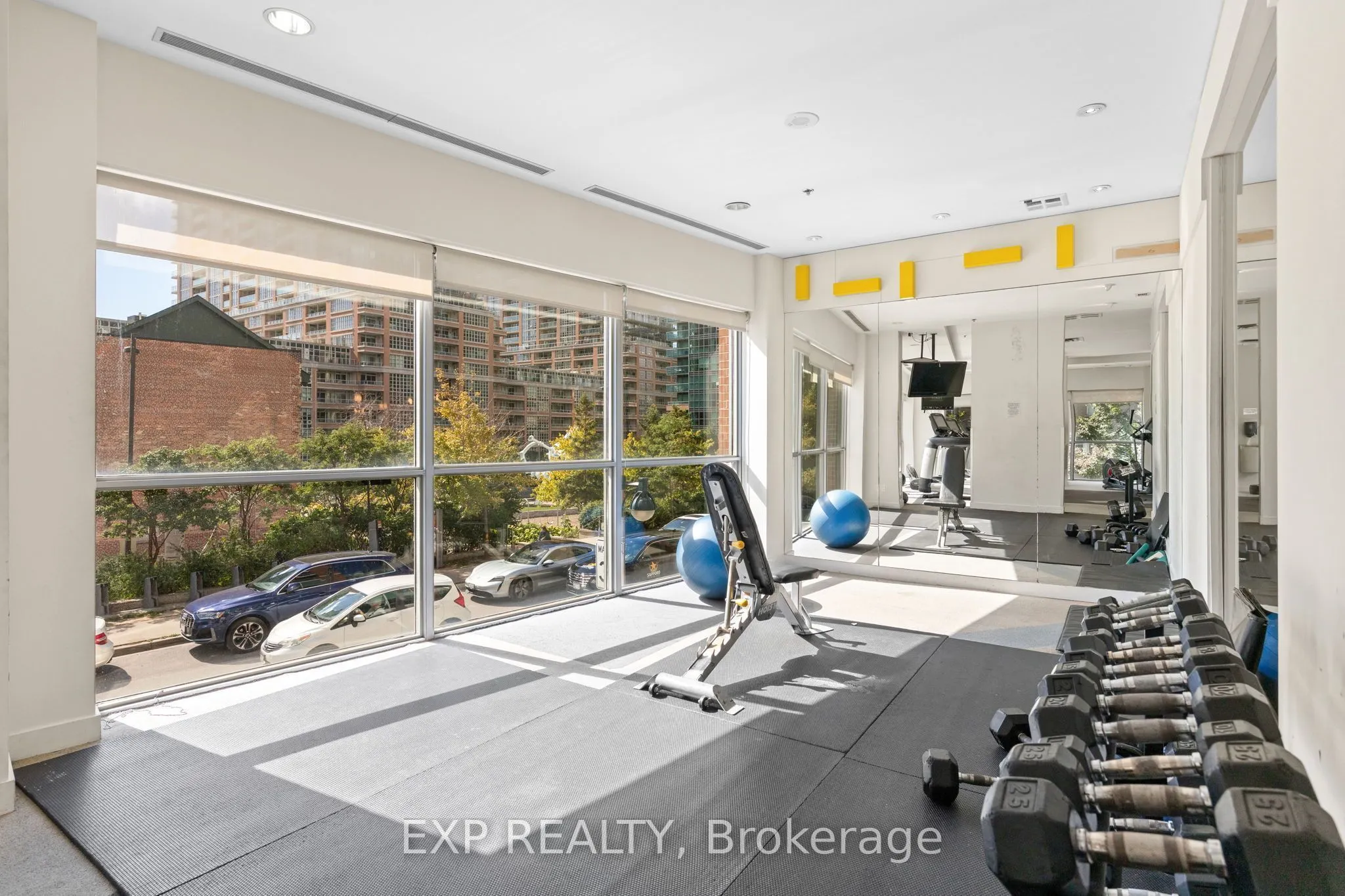 80 Western Battery Road #712