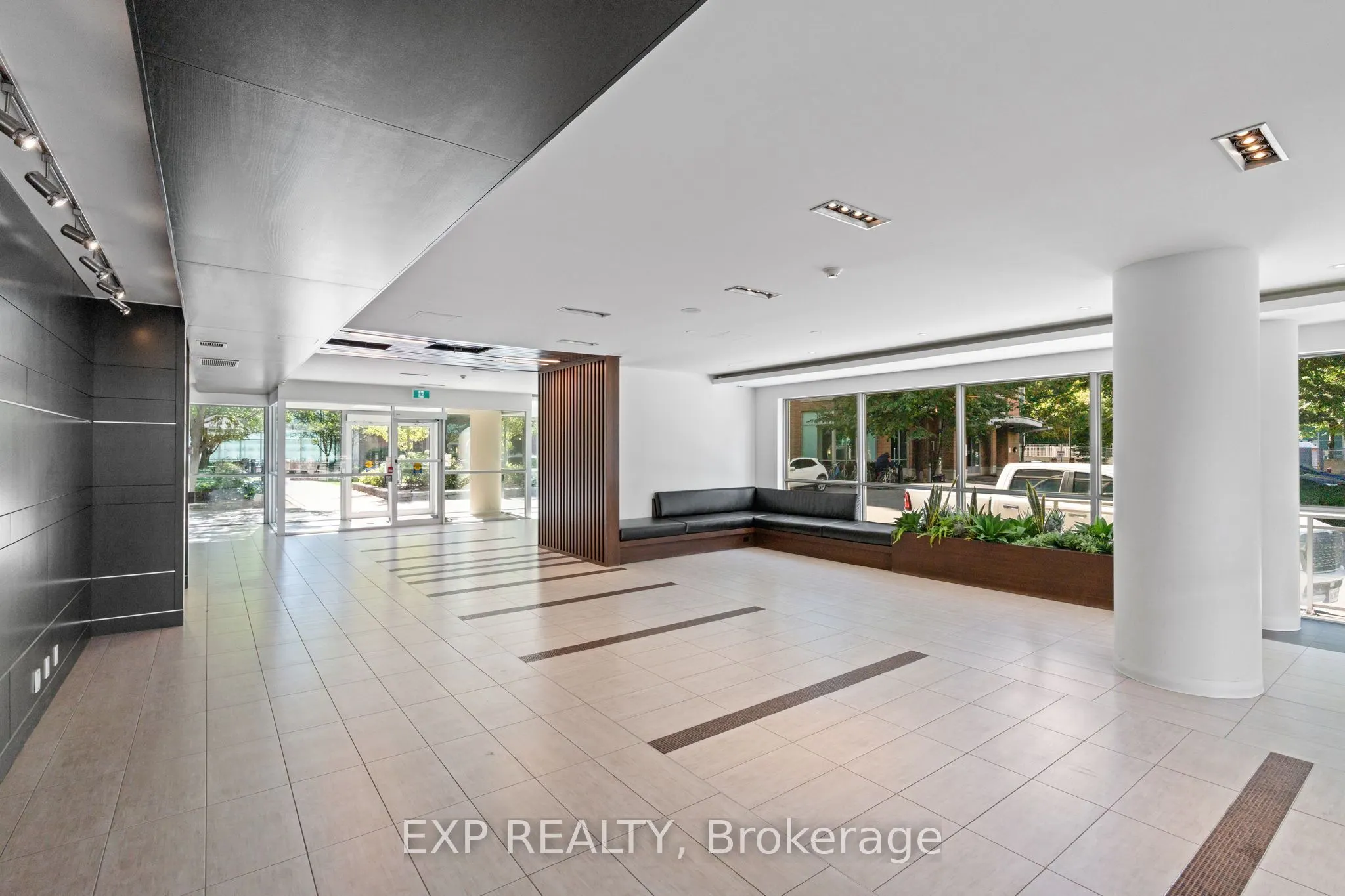 80 Western Battery Road #712