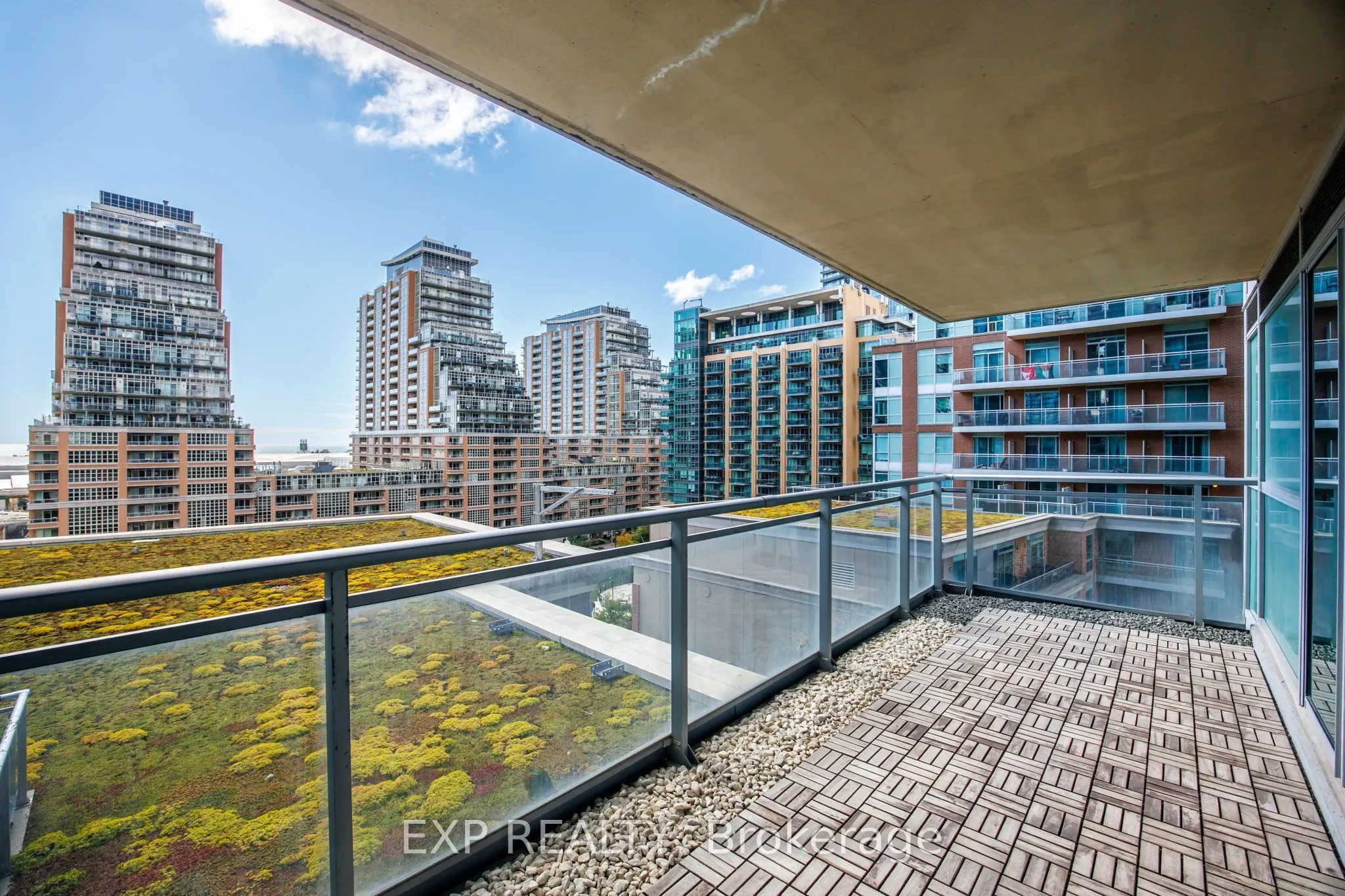 80 Western Battery Road #712