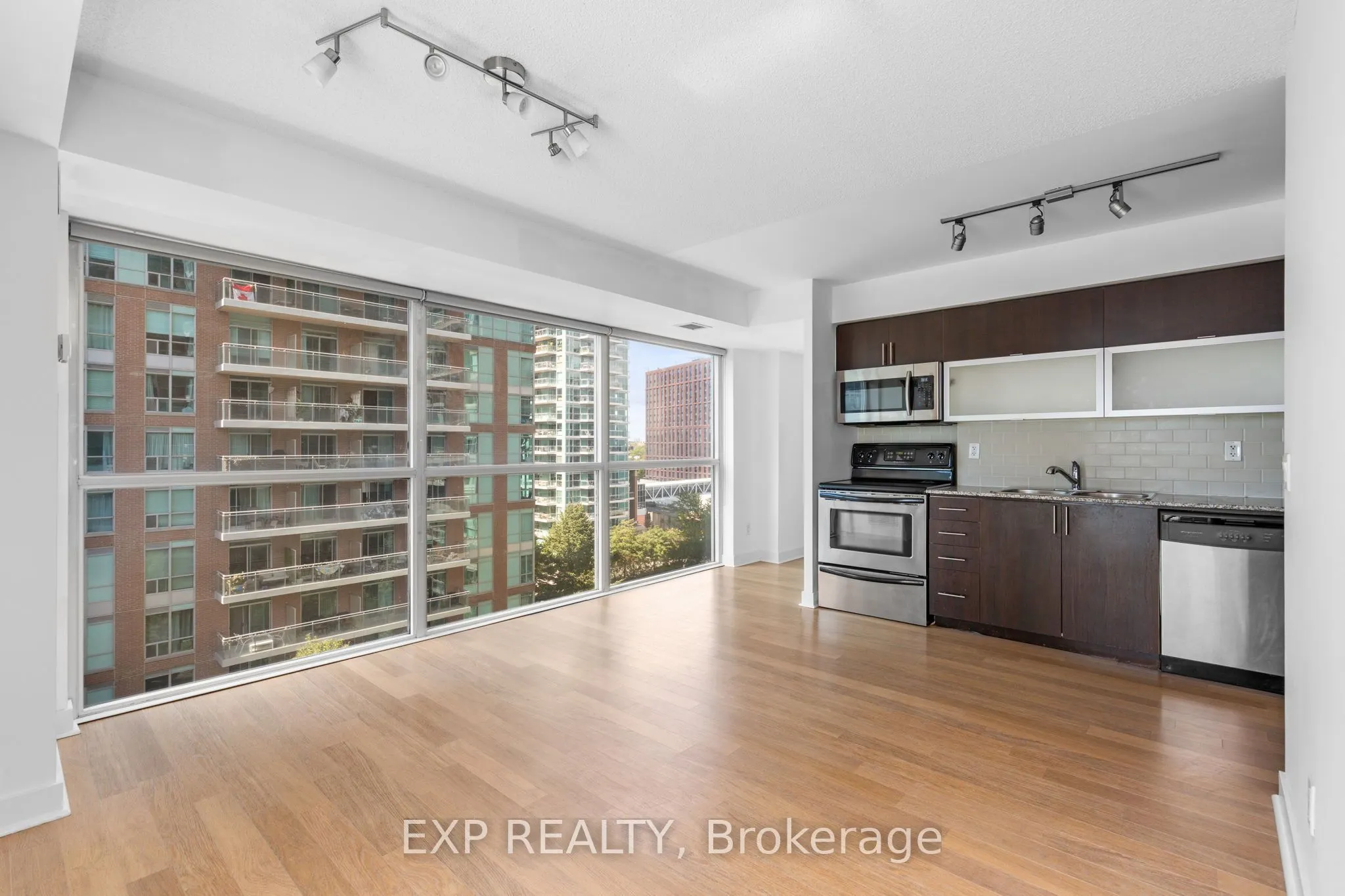 80 Western Battery Road #712