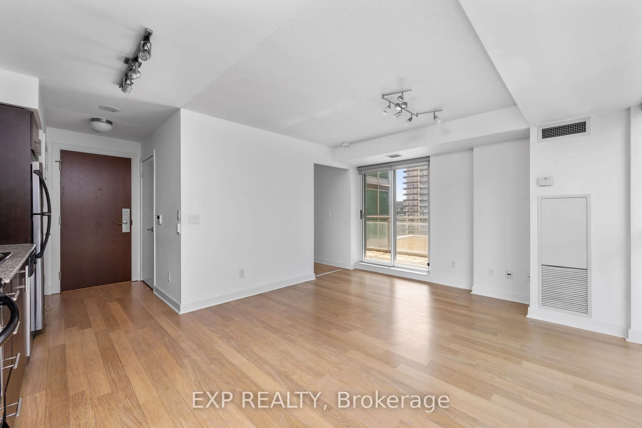 80 Western Battery Road #712