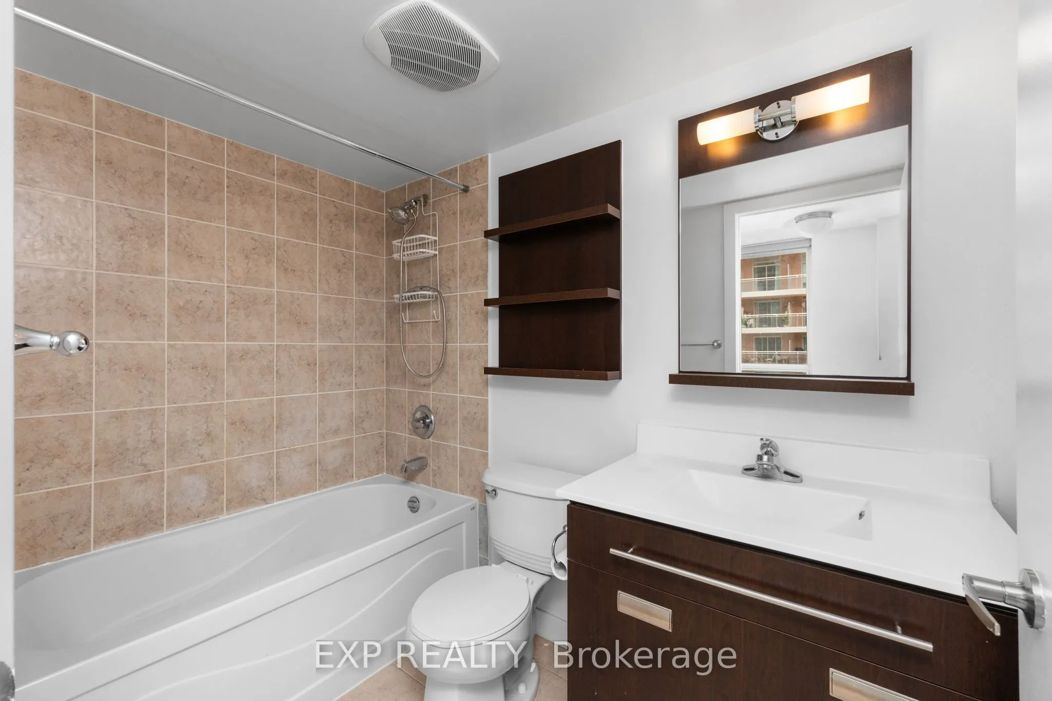 80 Western Battery Road #712