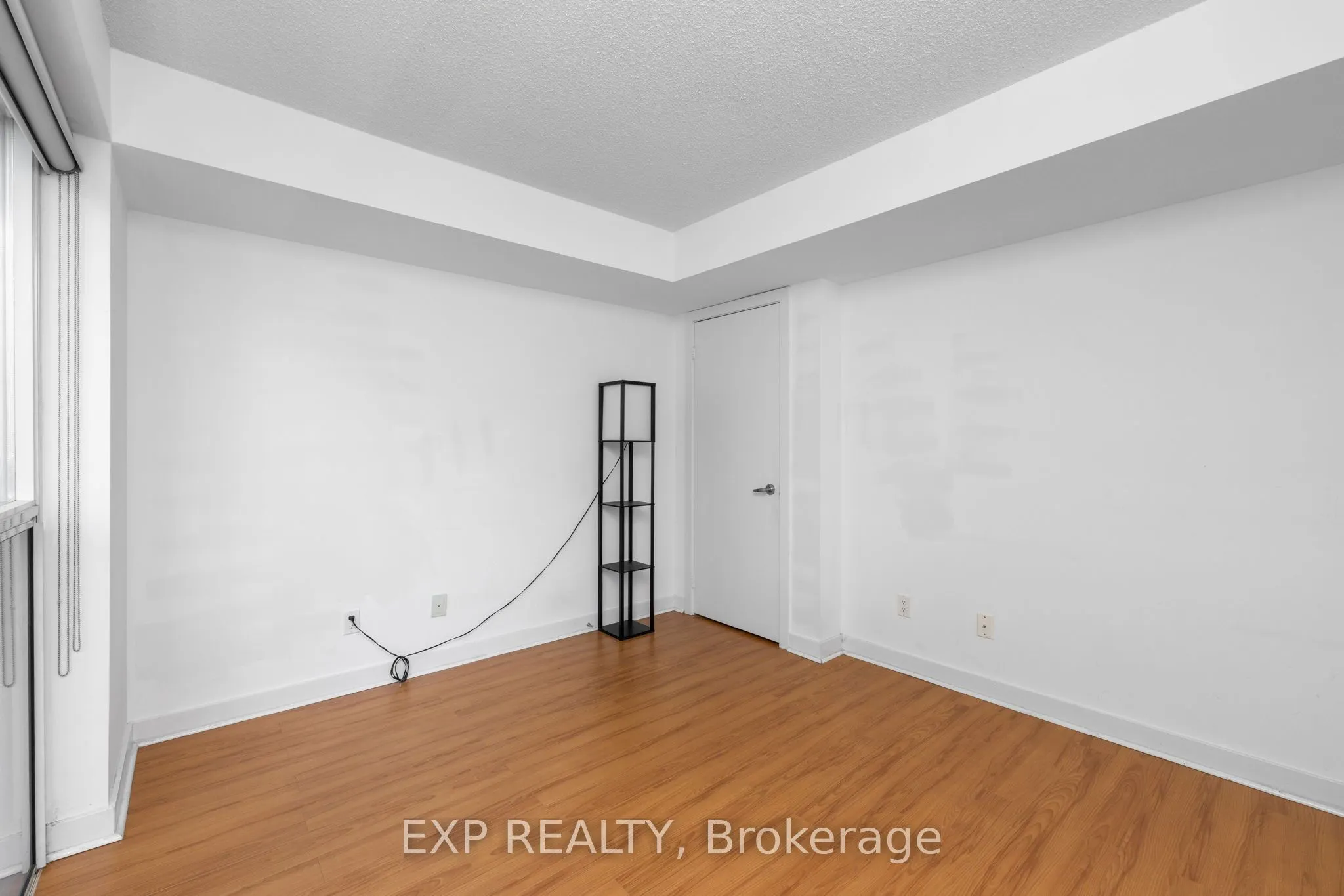 80 Western Battery Road #712