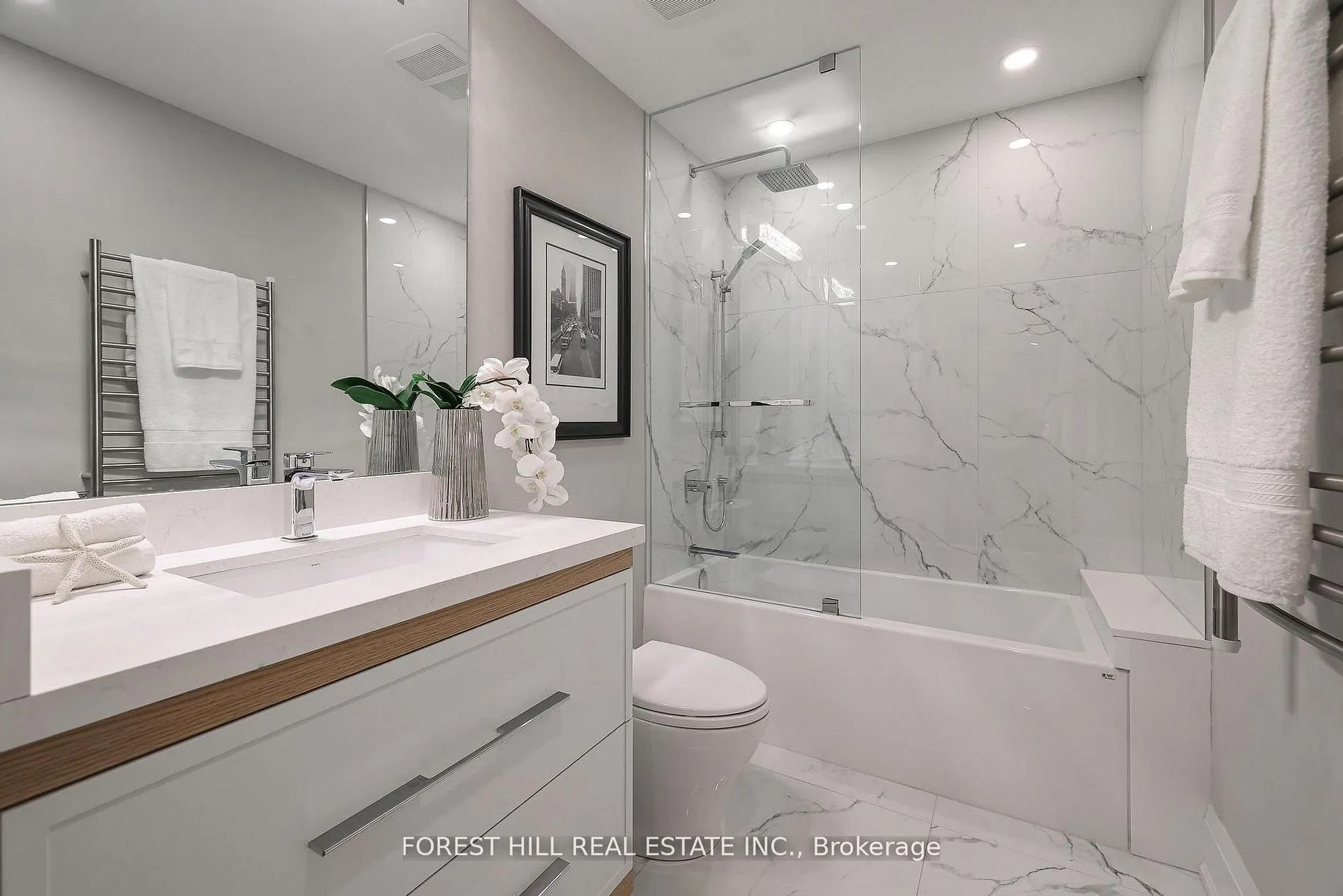 342 Spadina Road #301