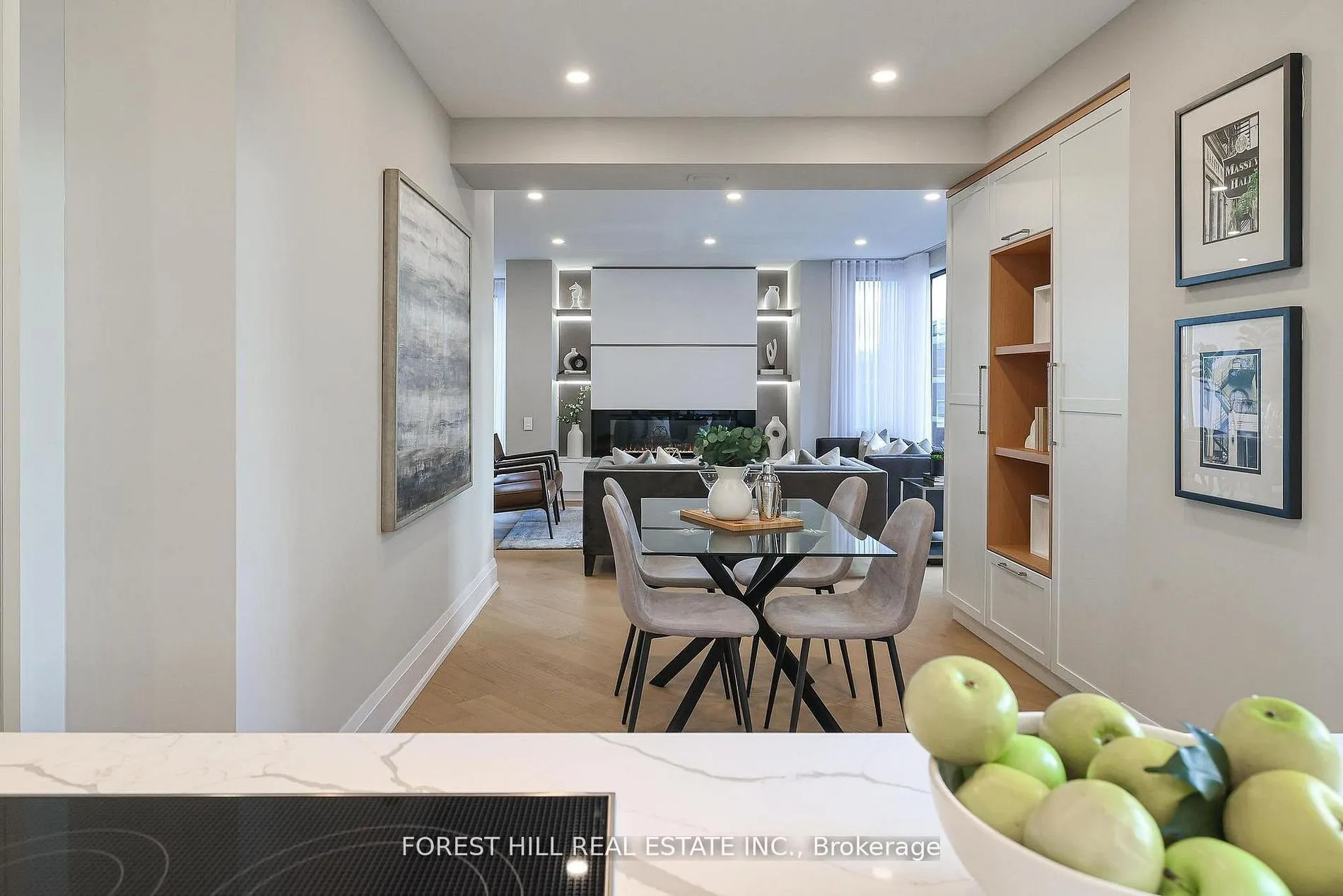 342 Spadina Road #301