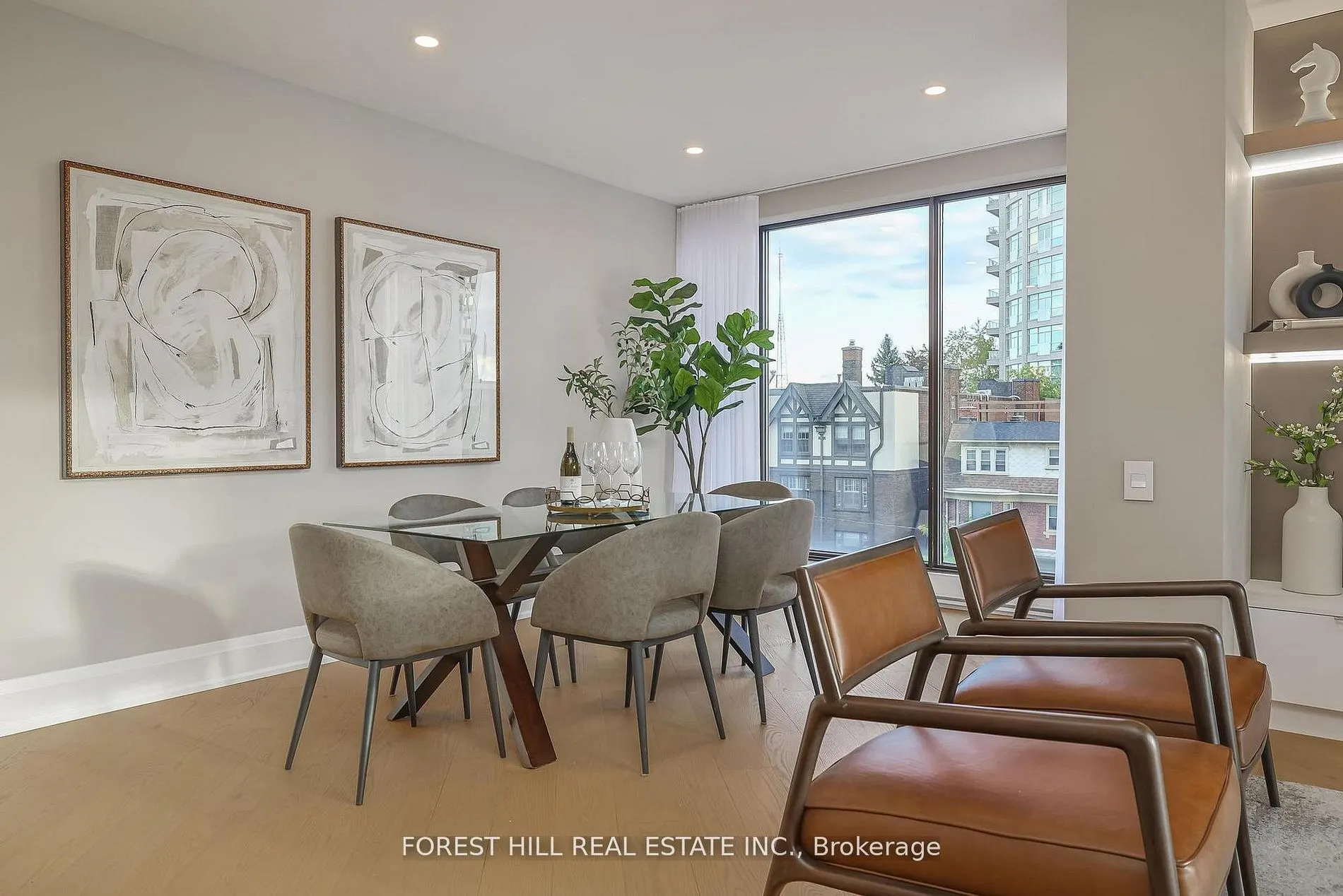 342 Spadina Road #301