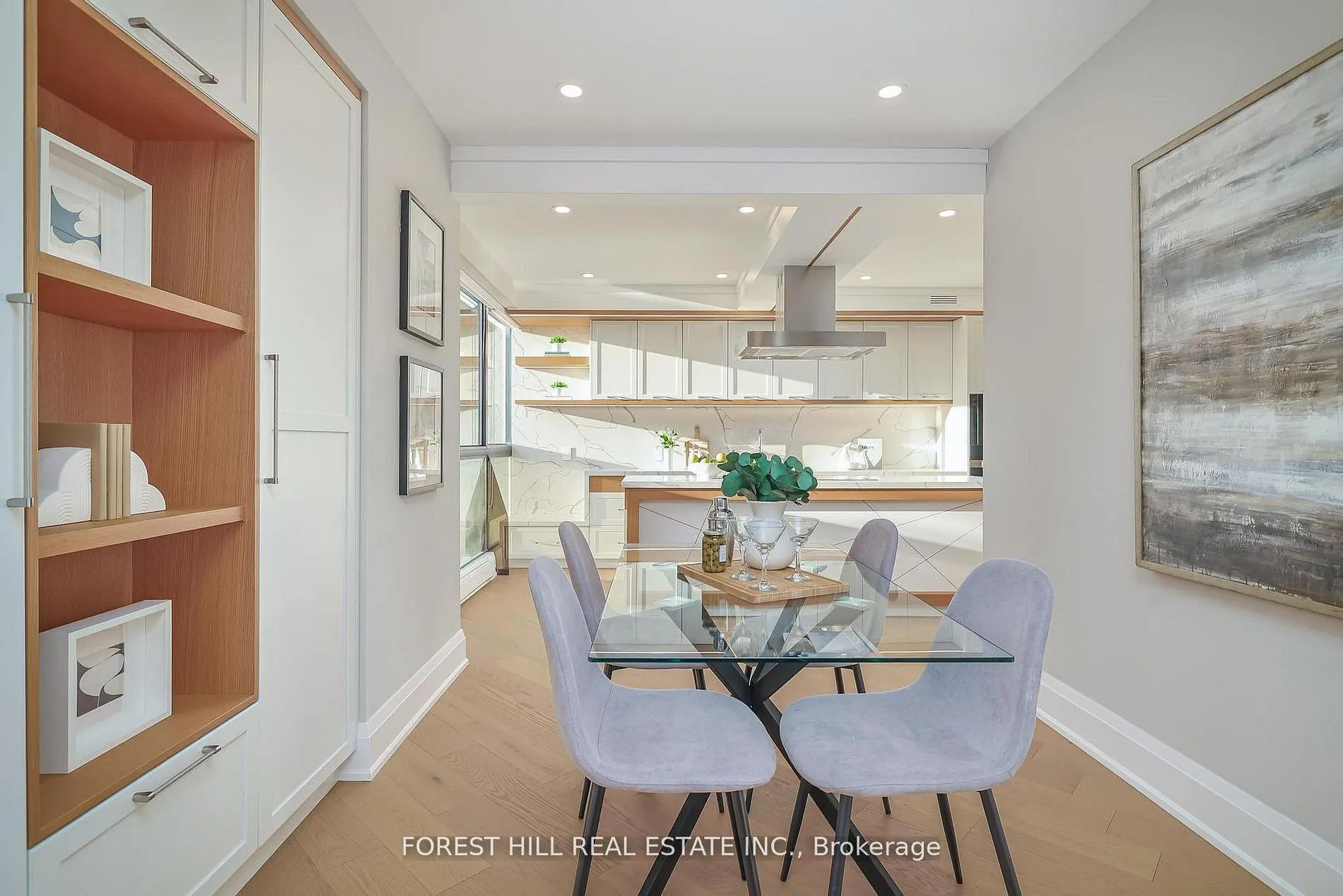 342 Spadina Road #301