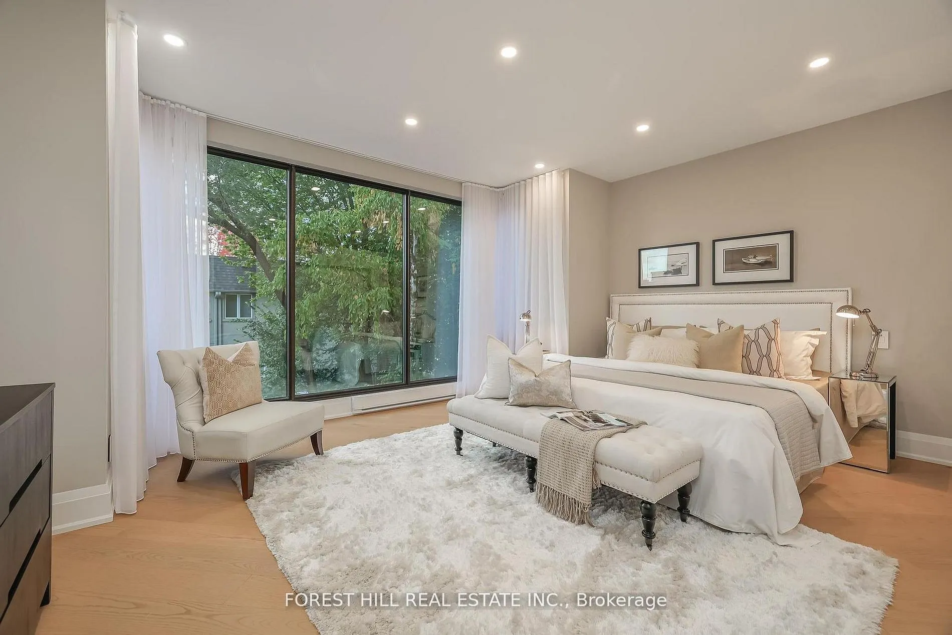 342 Spadina Road #301