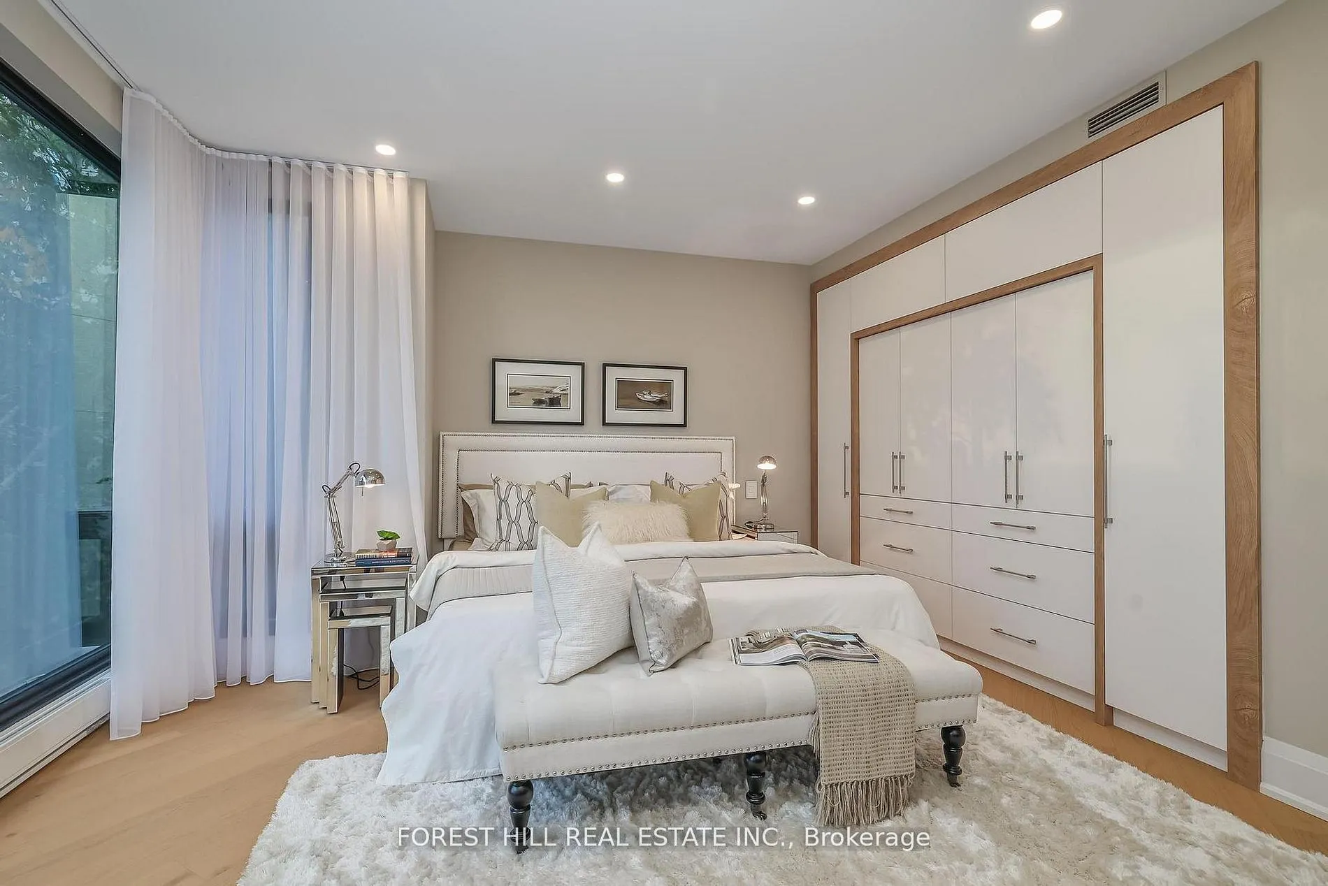 342 Spadina Road #301