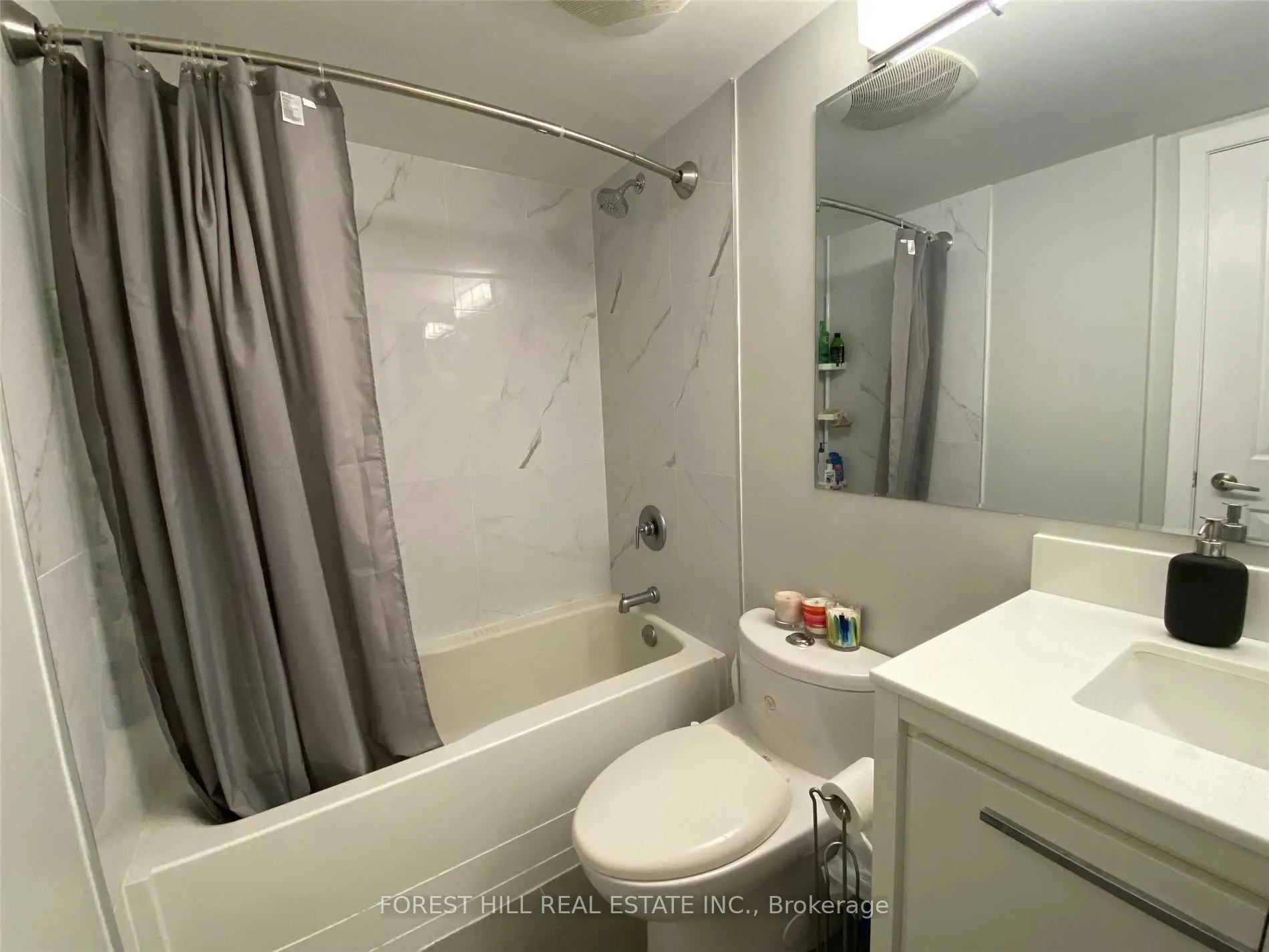 50 LYNN WILLIAMS Street #2104