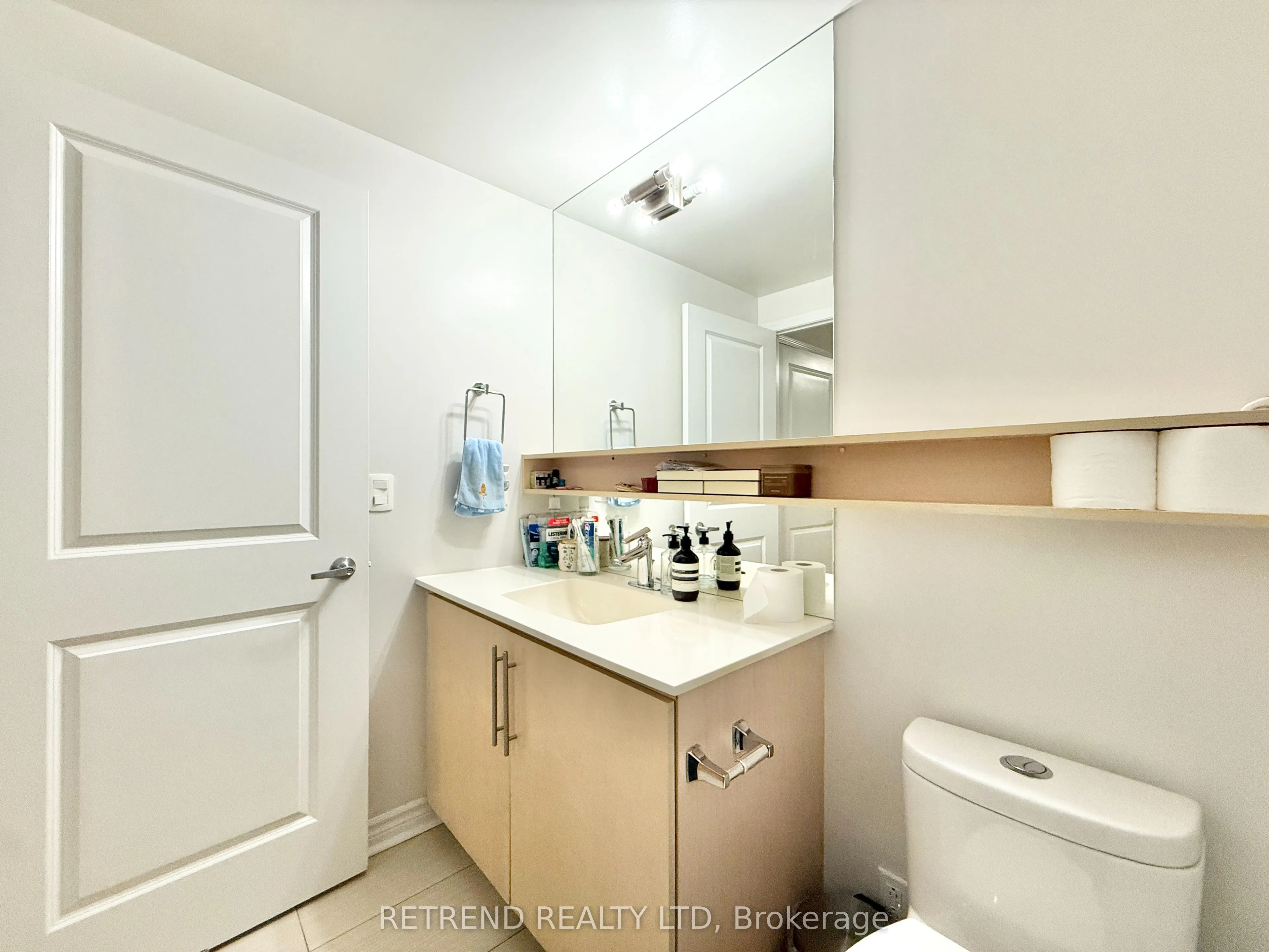 2885 Bayview Avenue #926