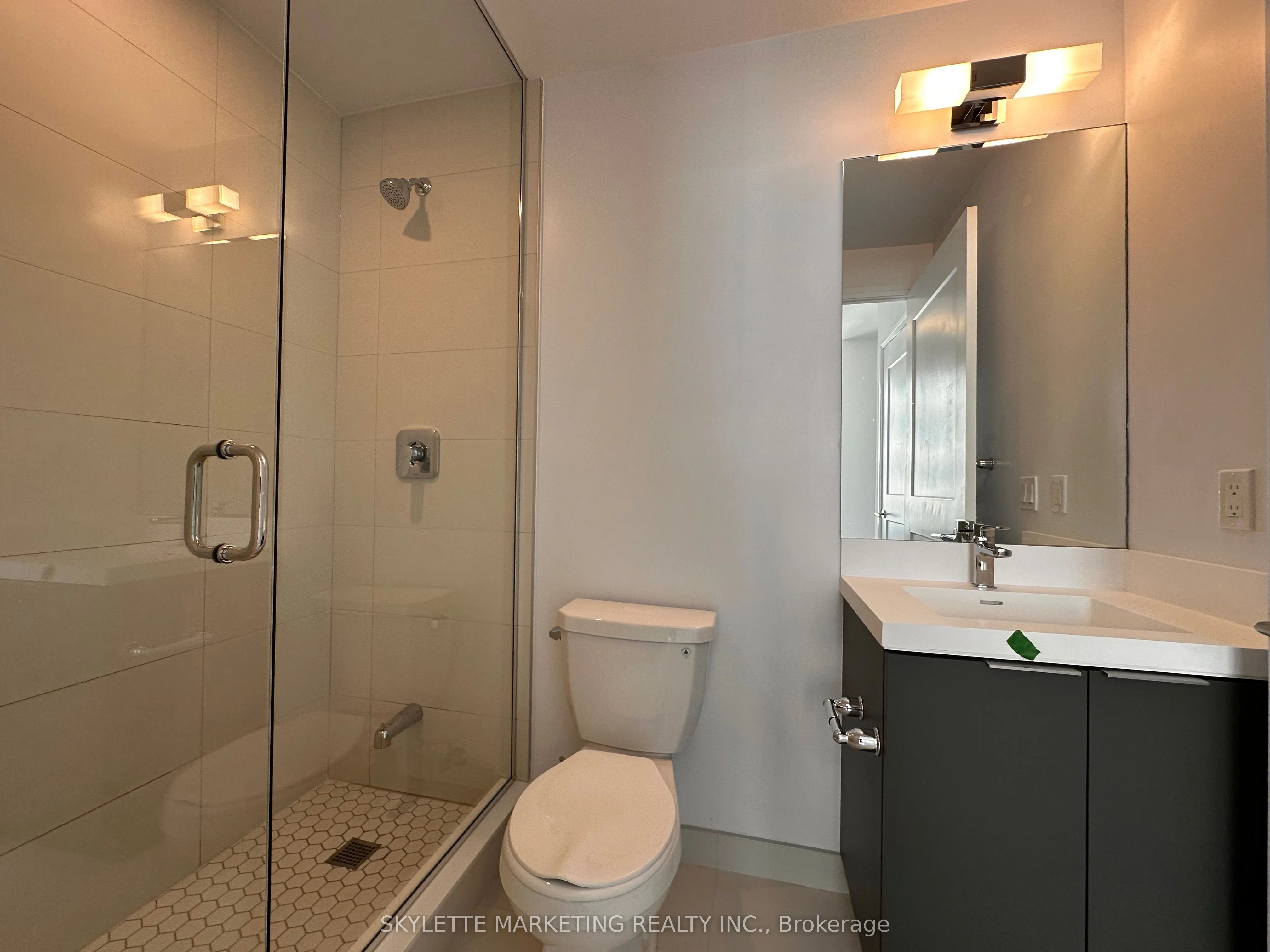 25 Holly Street #1204
