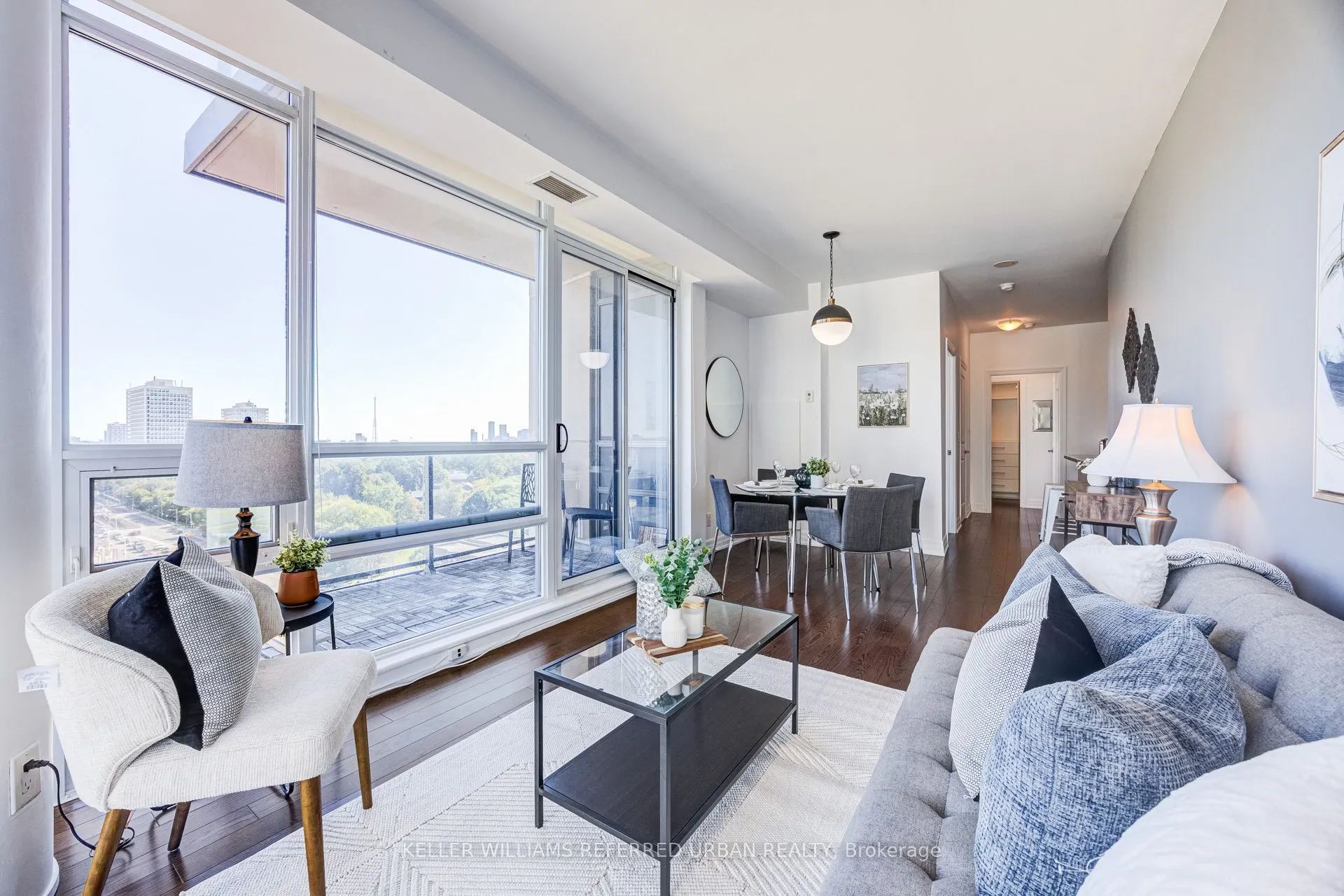 500 St Clair Avenue W #1006