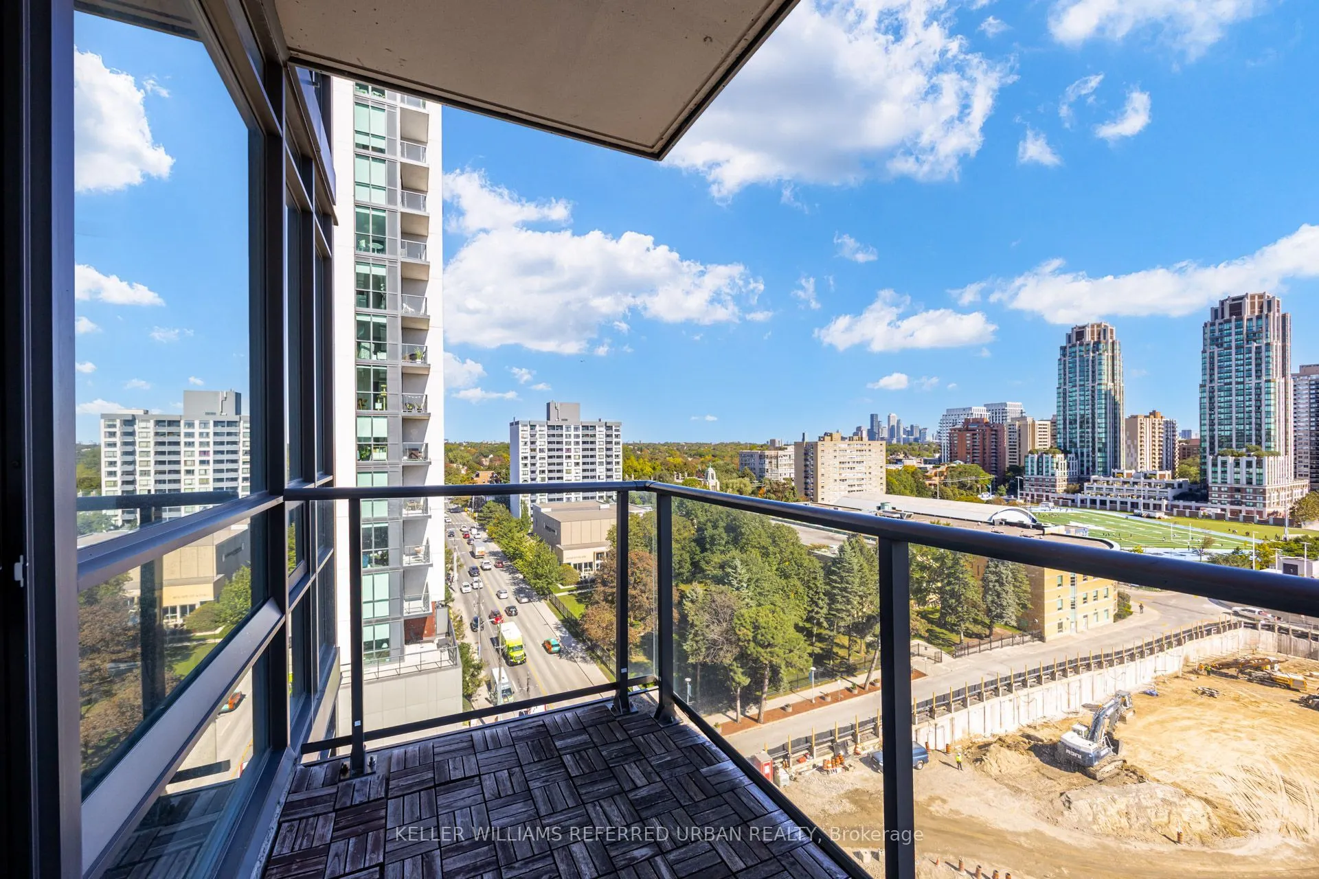 500 St Clair Avenue W #1006