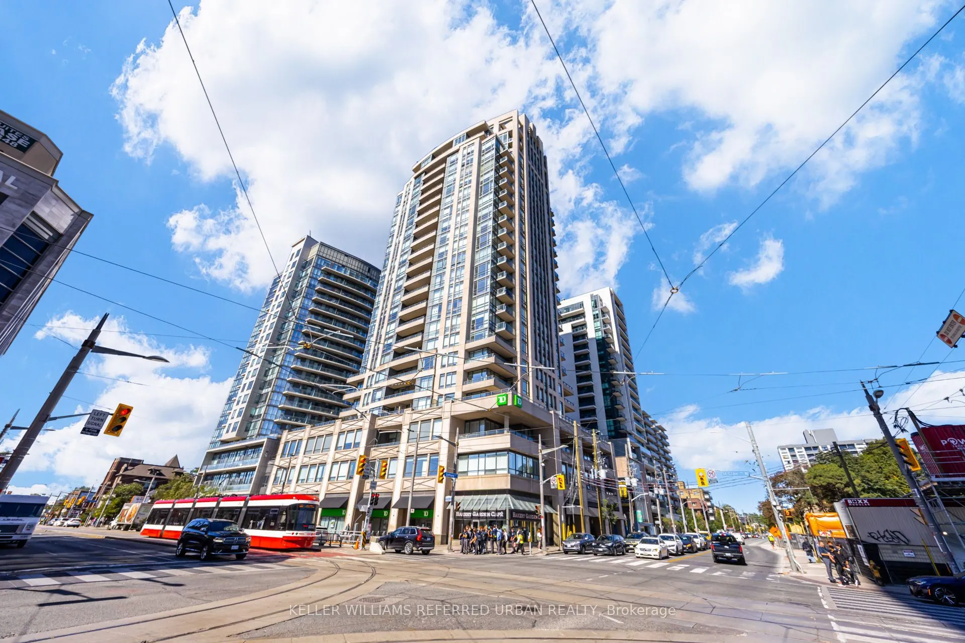 500 St Clair Avenue W #1006