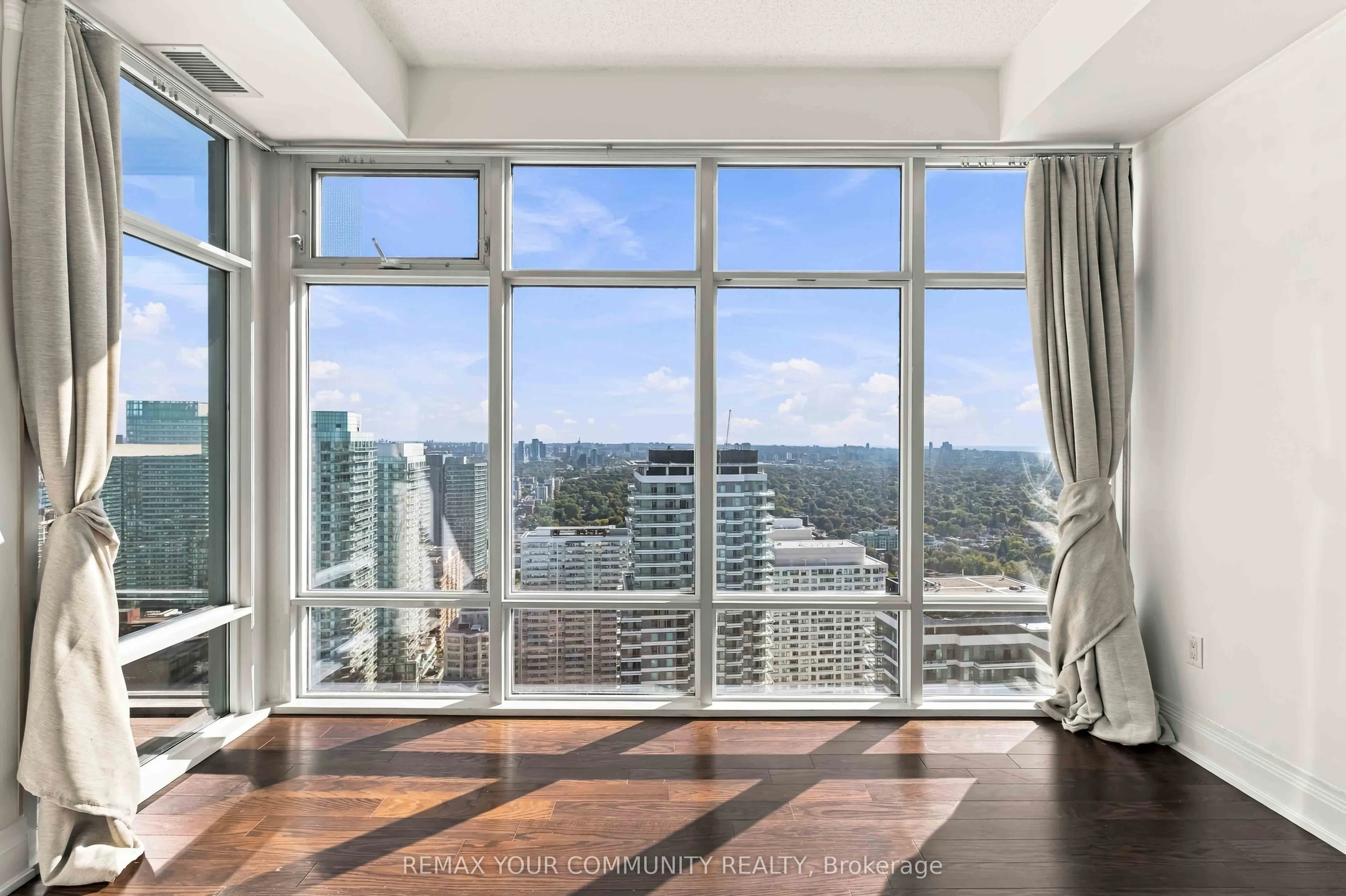 2191 Yonge Street #4411