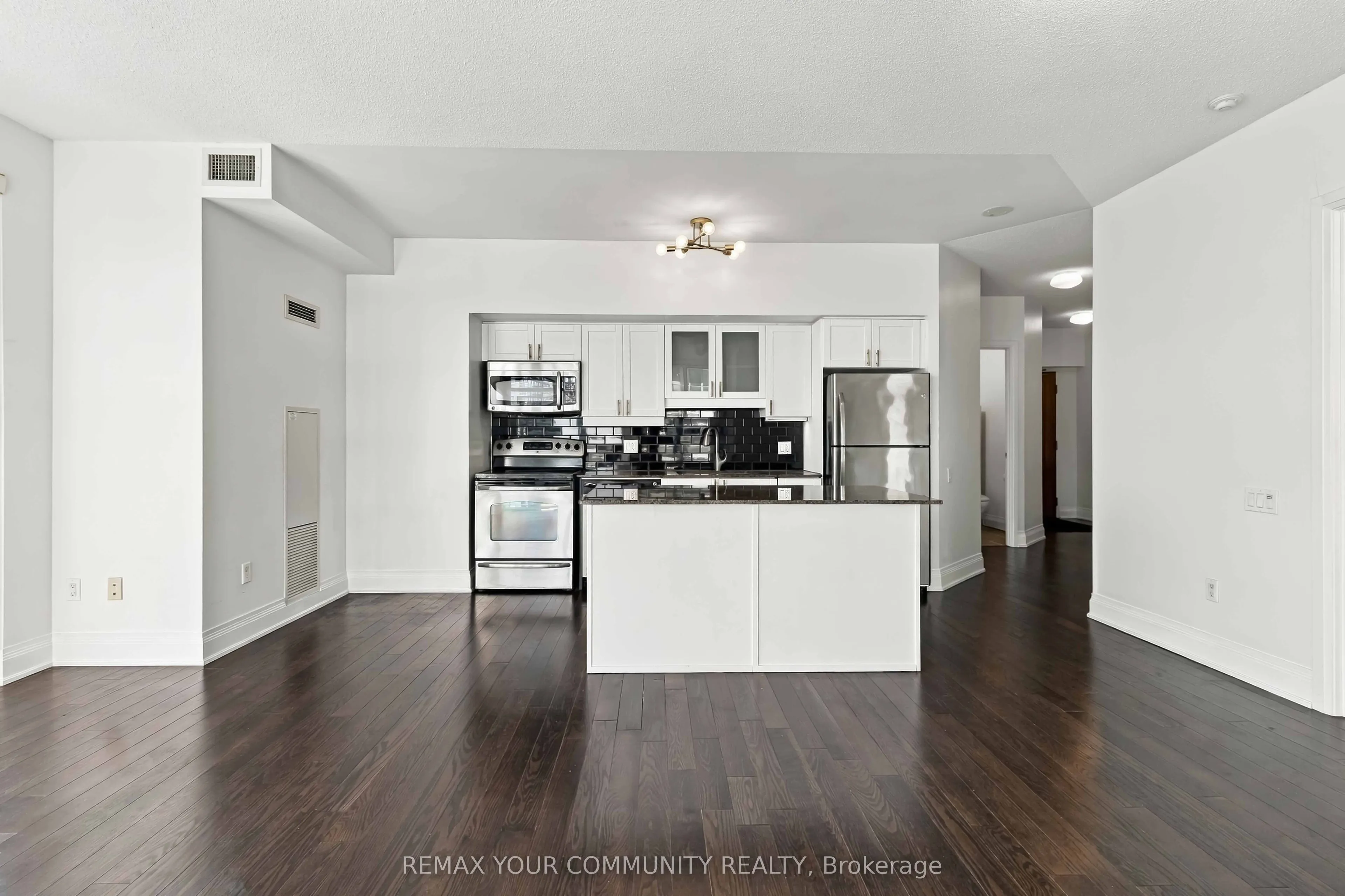 2191 Yonge Street #4411