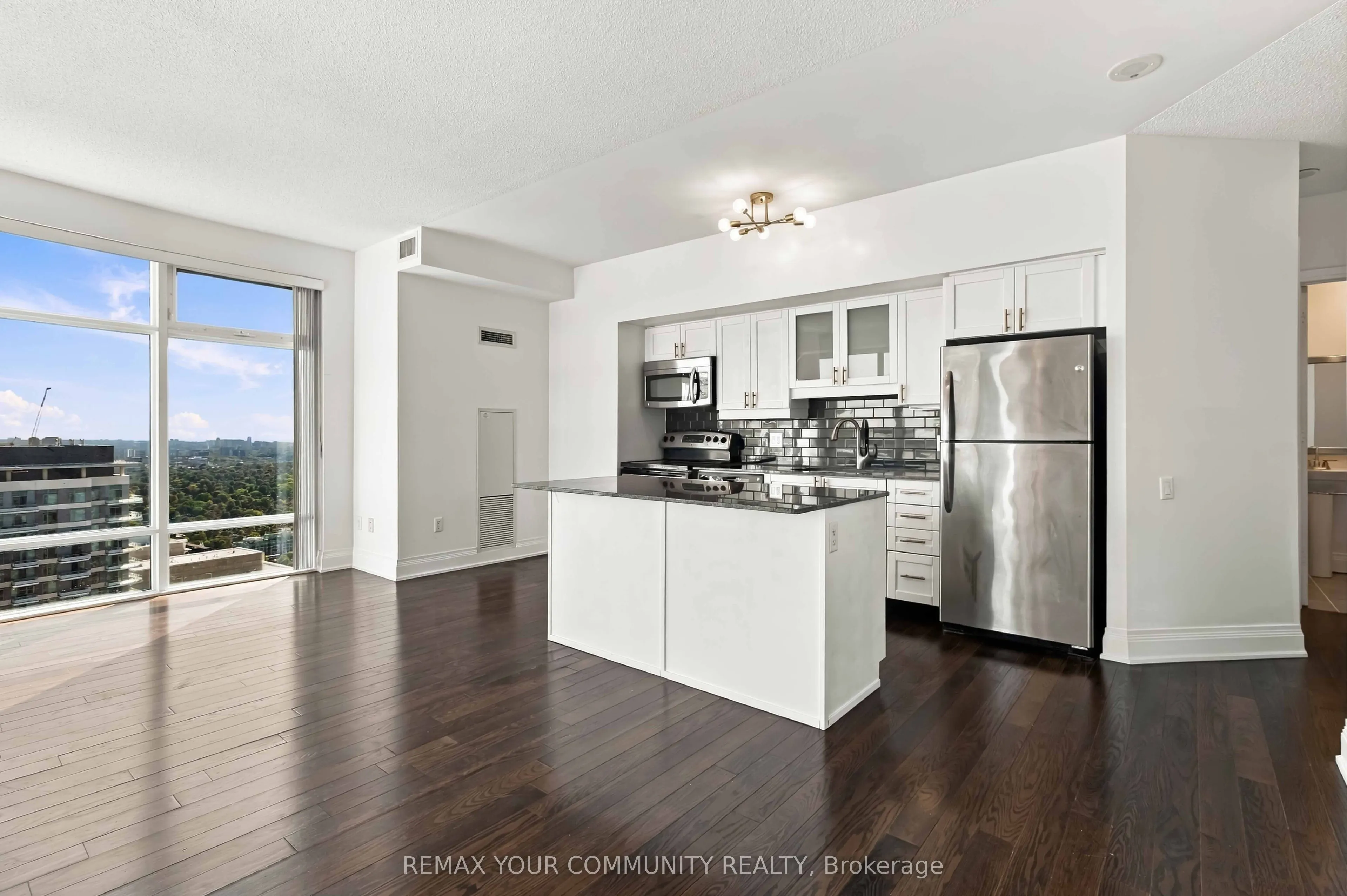 2191 Yonge Street #4411