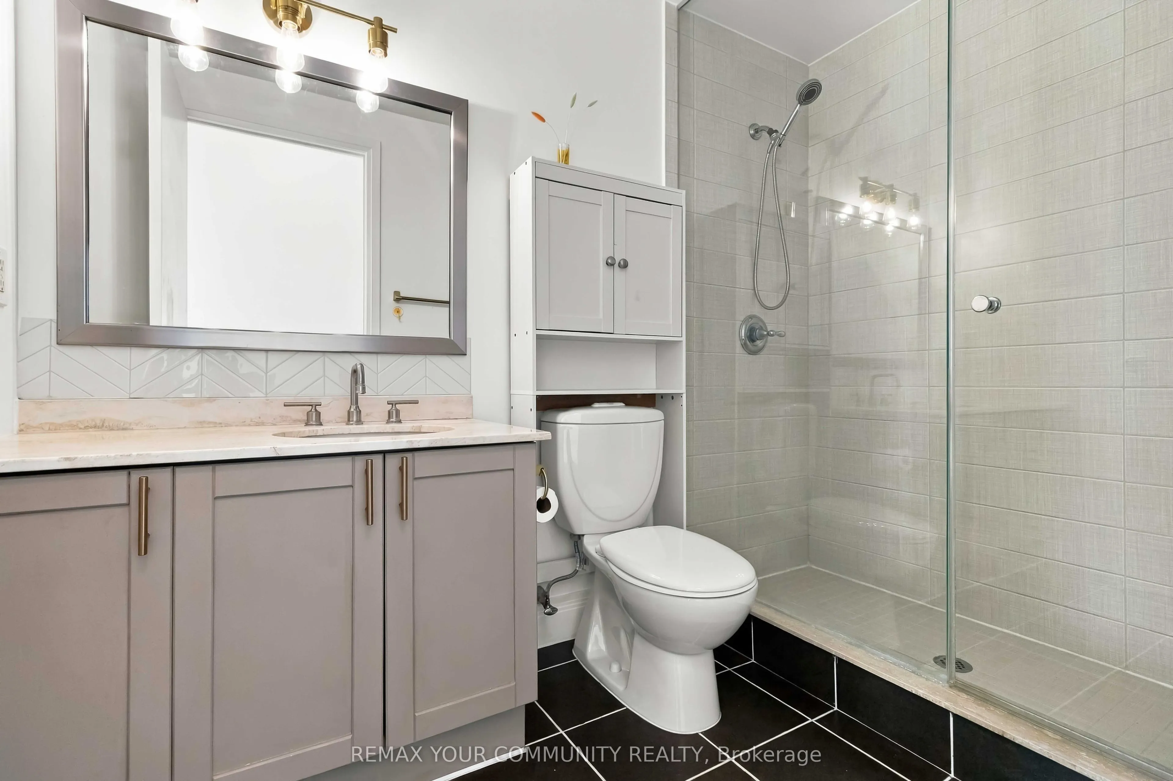 2191 Yonge Street #4411