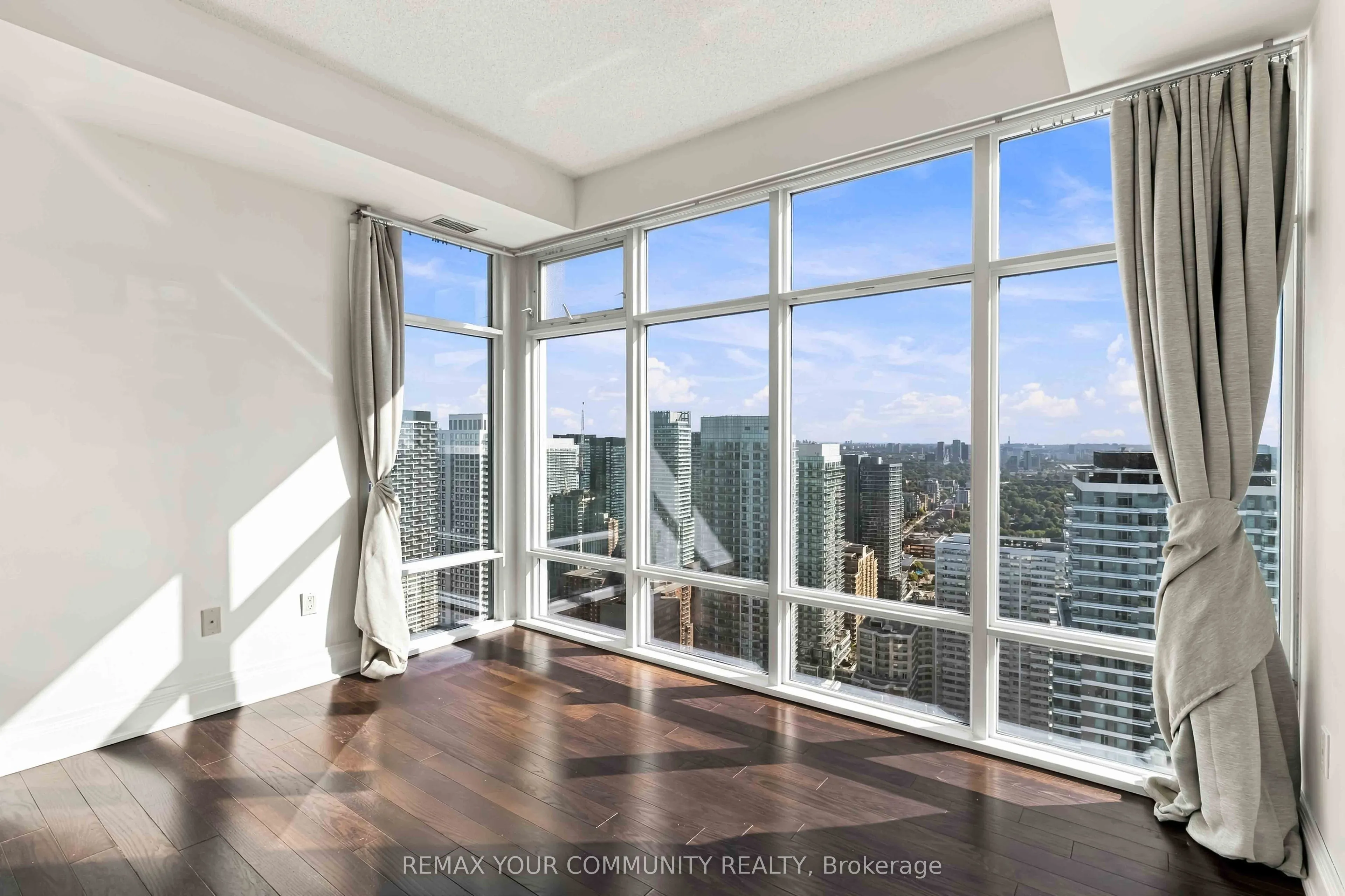 2191 Yonge Street #4411