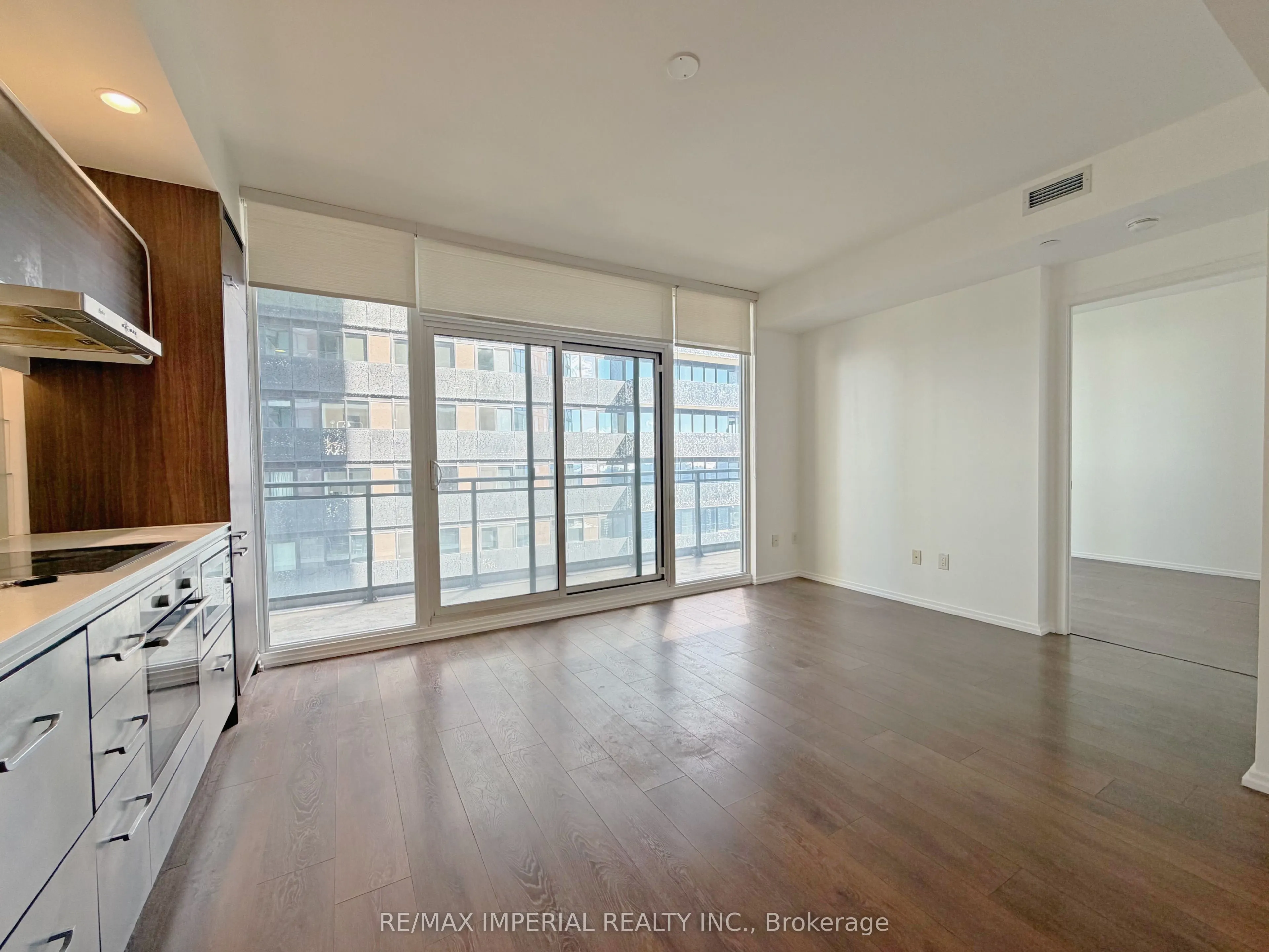 45 Charles Street E #4011