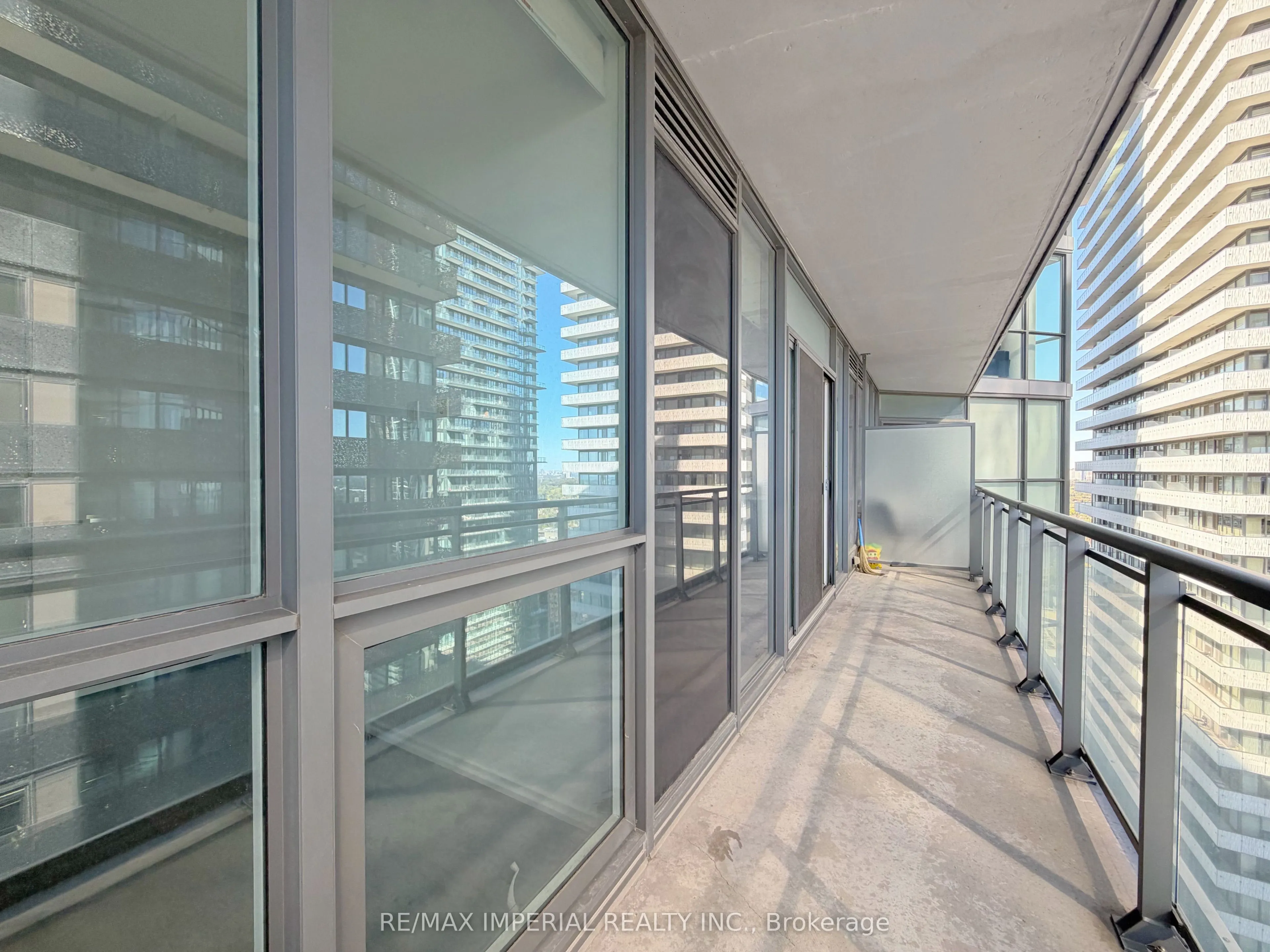 45 Charles Street E #4011