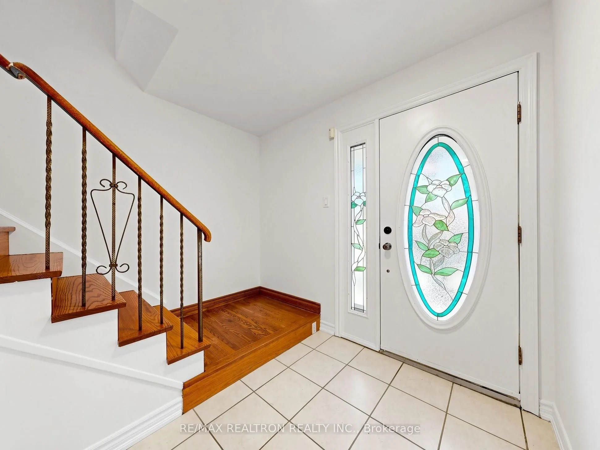 35 Rochelle Crescent