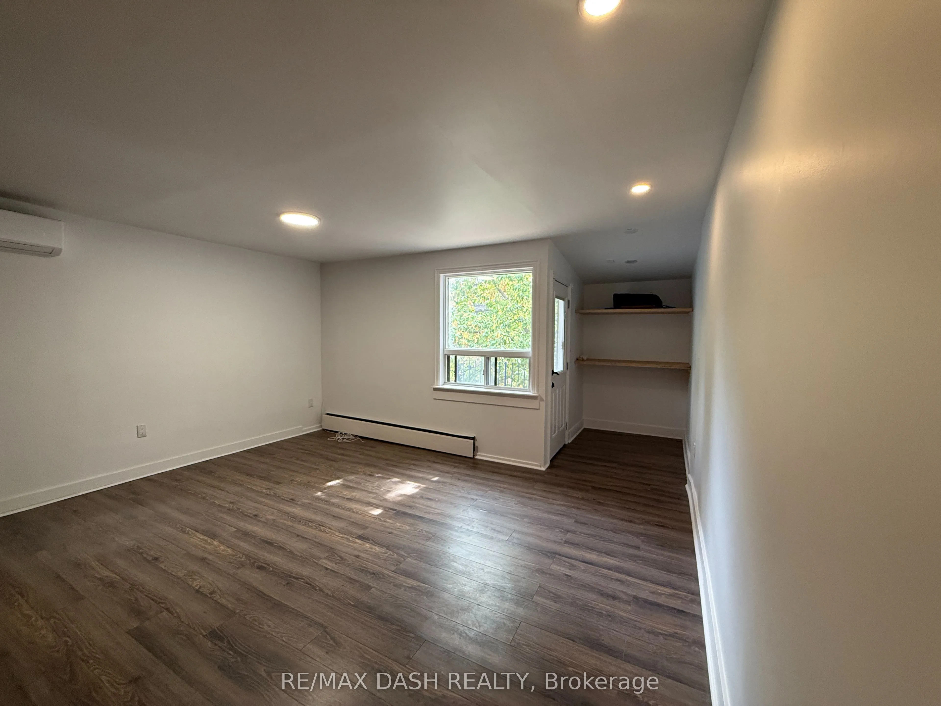 1303 Bloor Street W #3