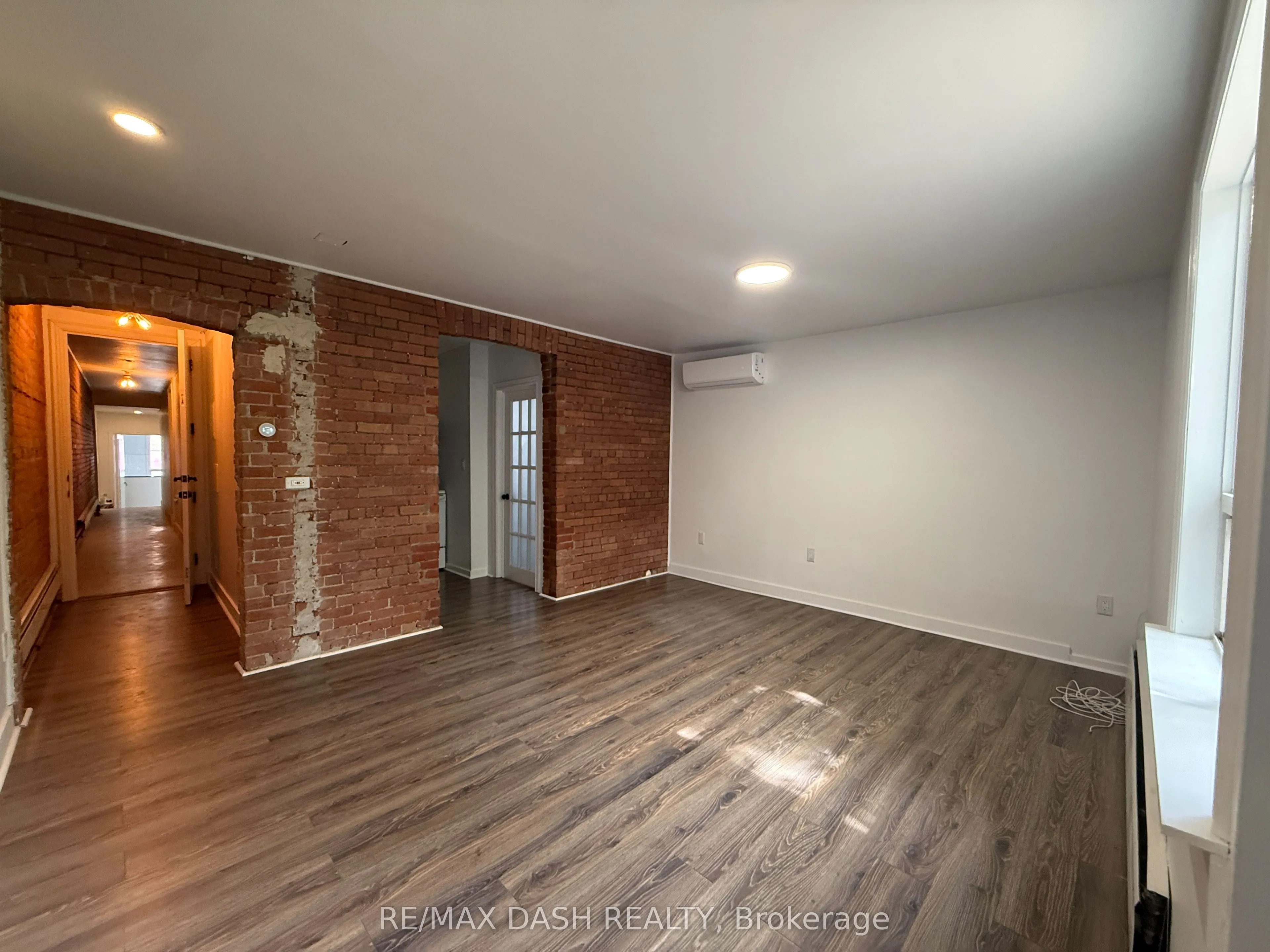 1303 Bloor Street W #3