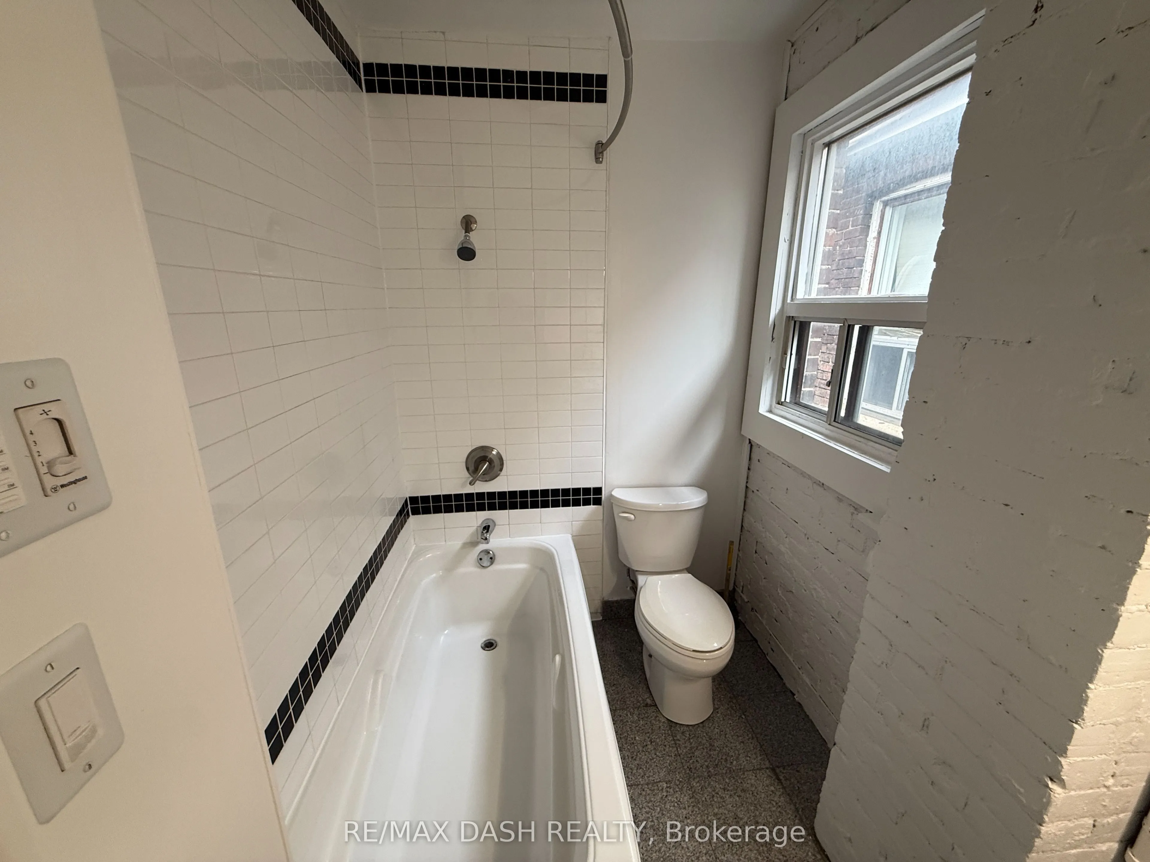 1303 Bloor Street W #3