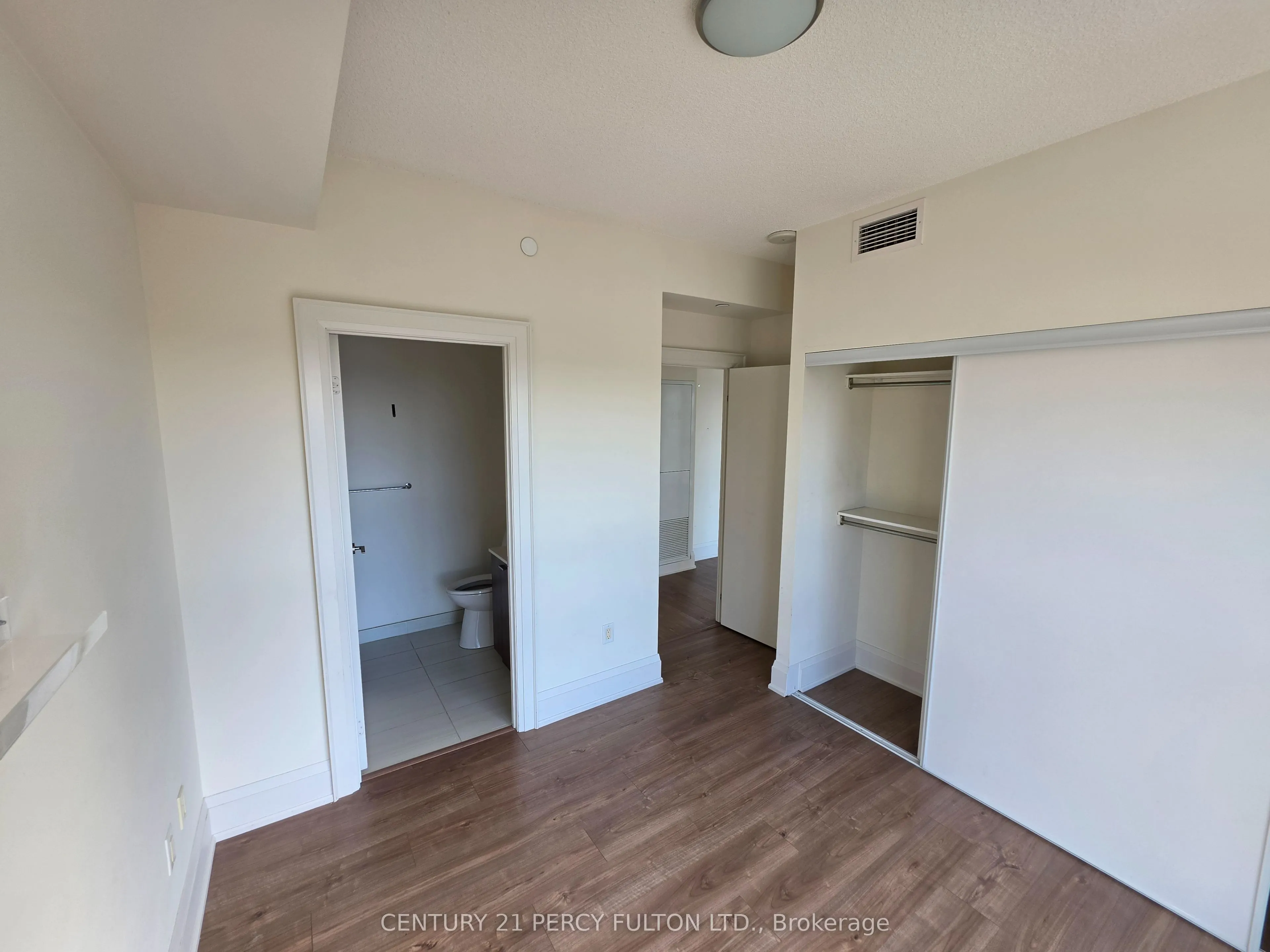 30 Roehampton Avenue #2402