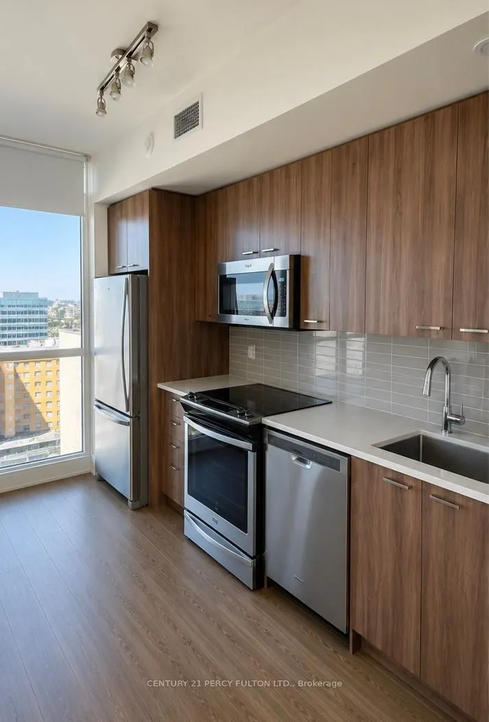 30 Roehampton Avenue #2402
