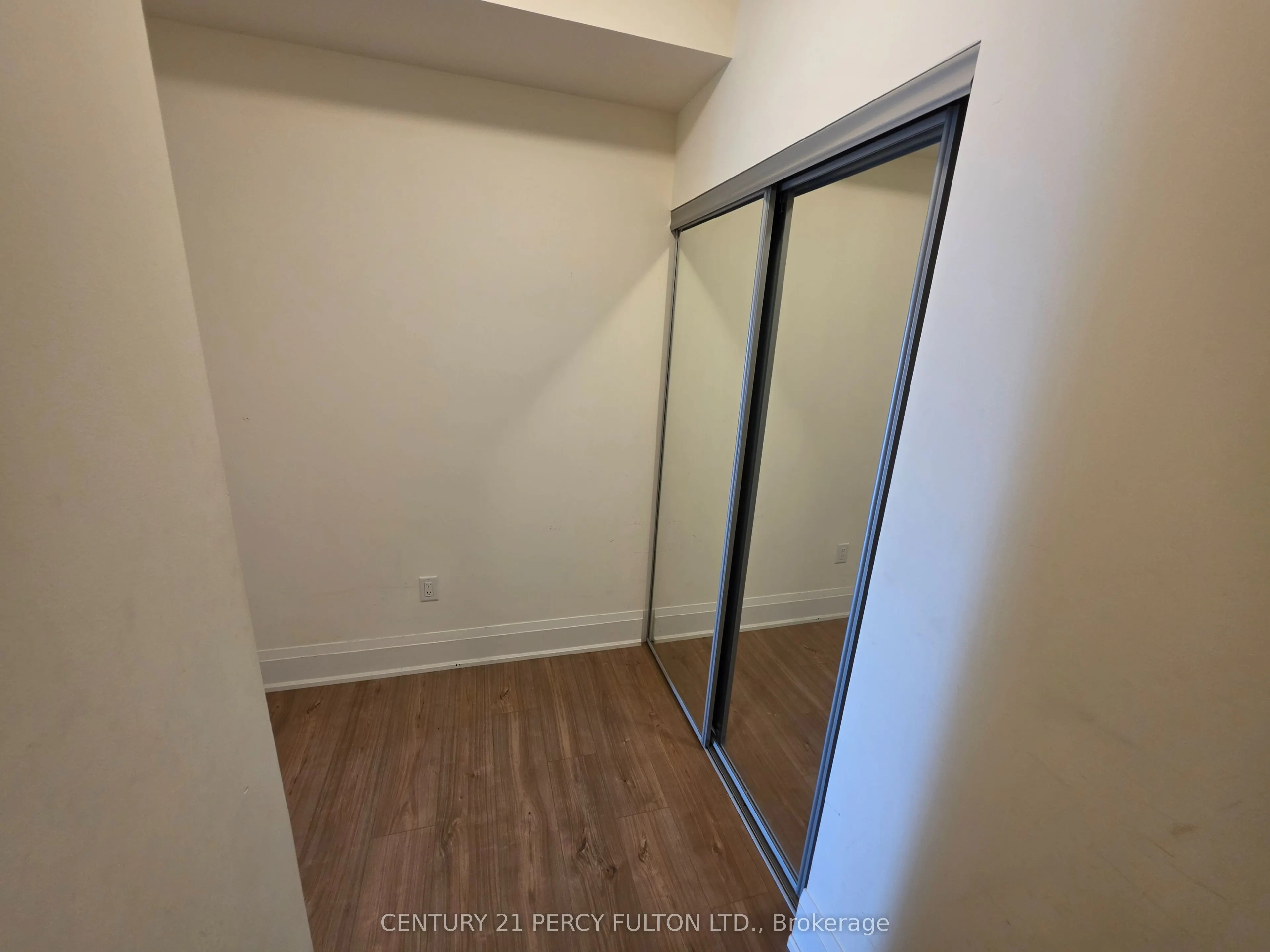 30 Roehampton Avenue #2402