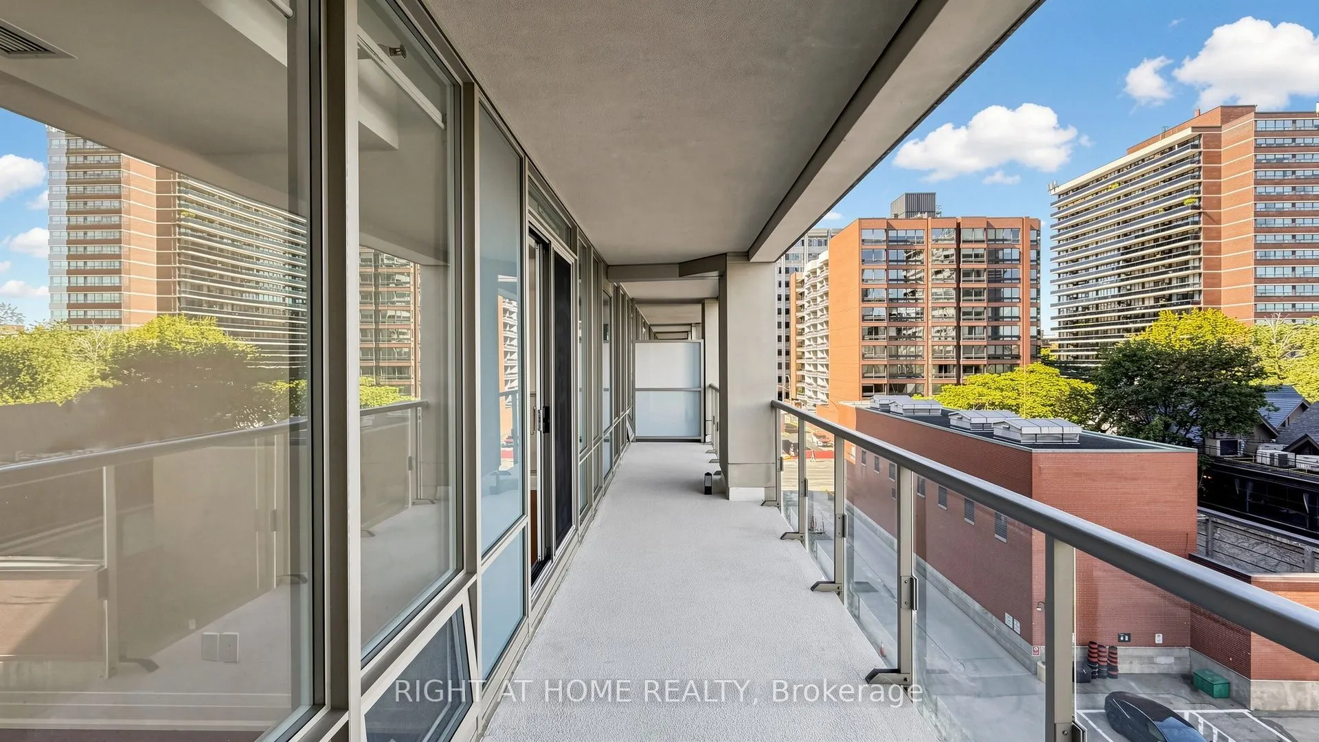 1 Bedford Road #422