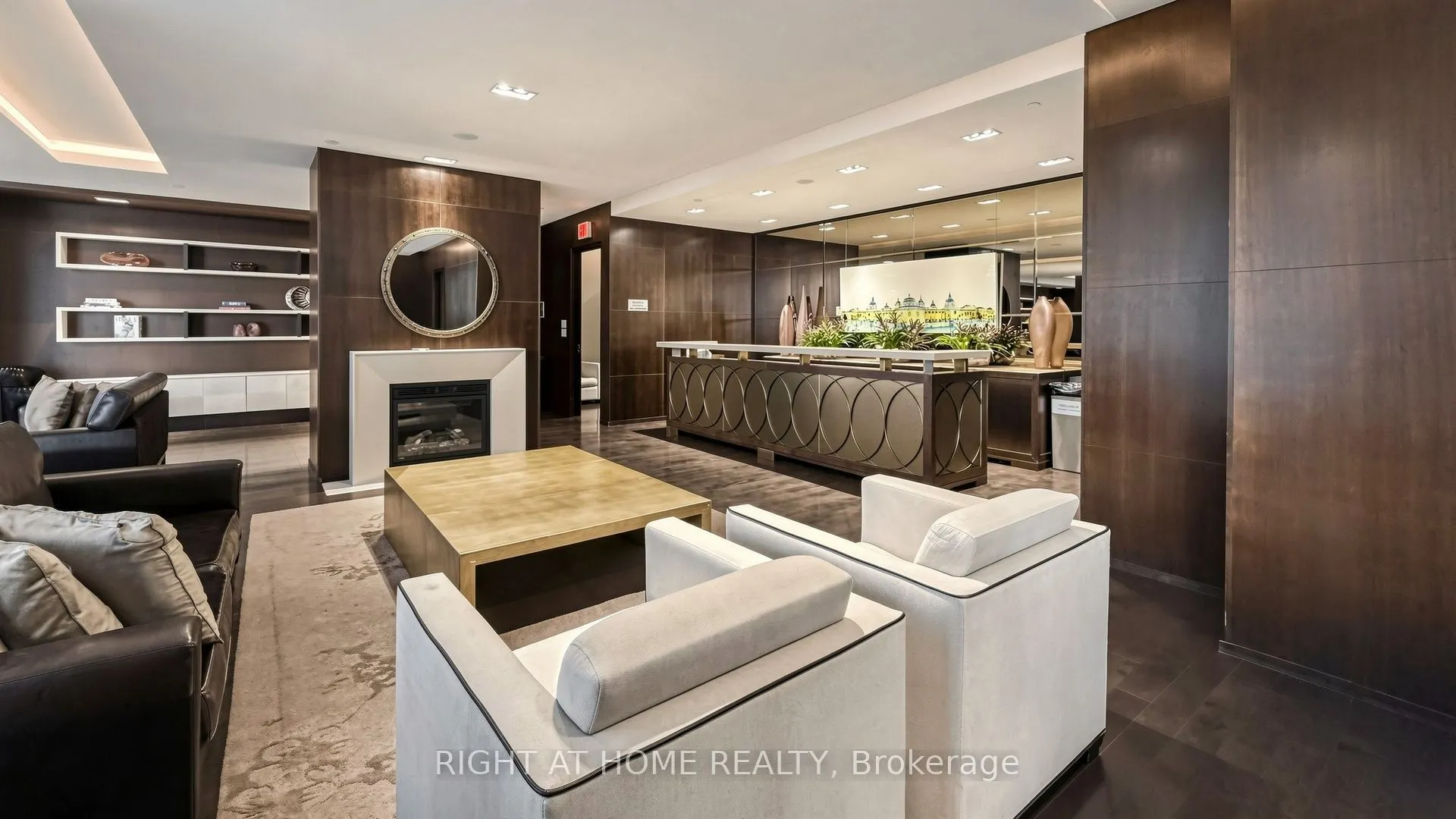1 Bedford Road #422
