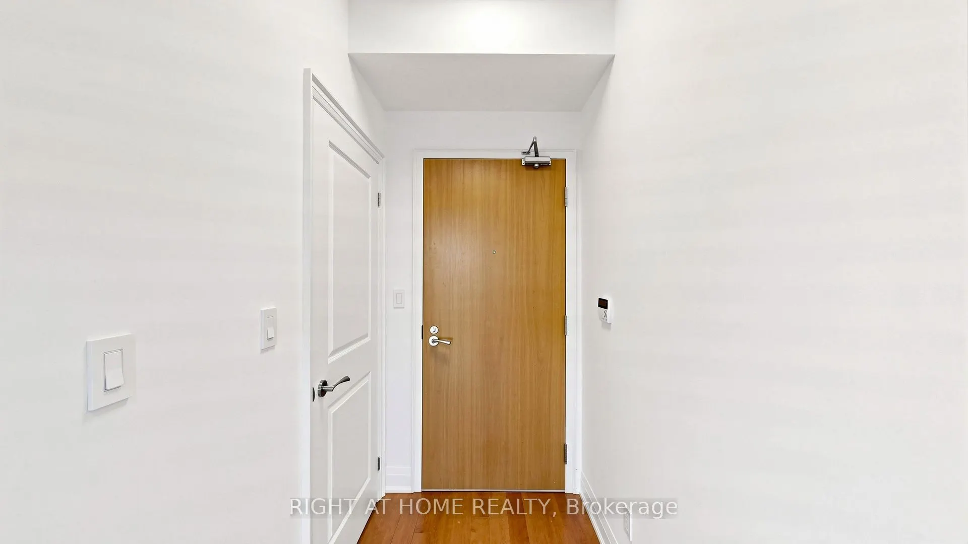 1 Bedford Road #422