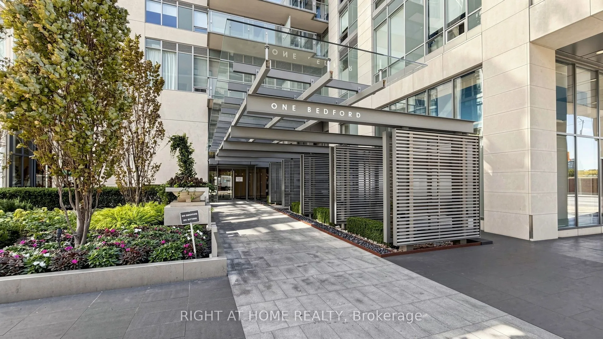 1 Bedford Road #422