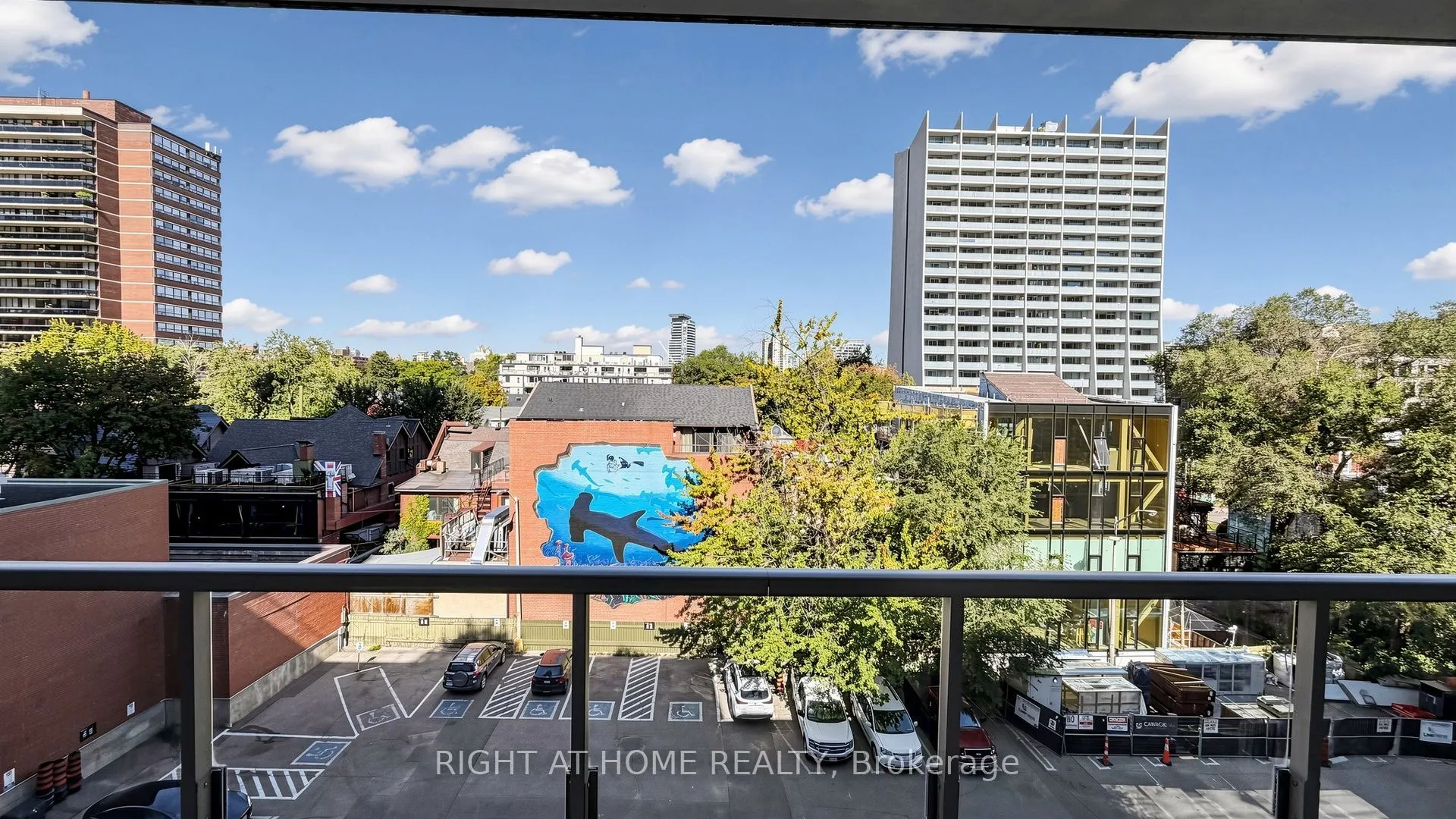 1 Bedford Road #422