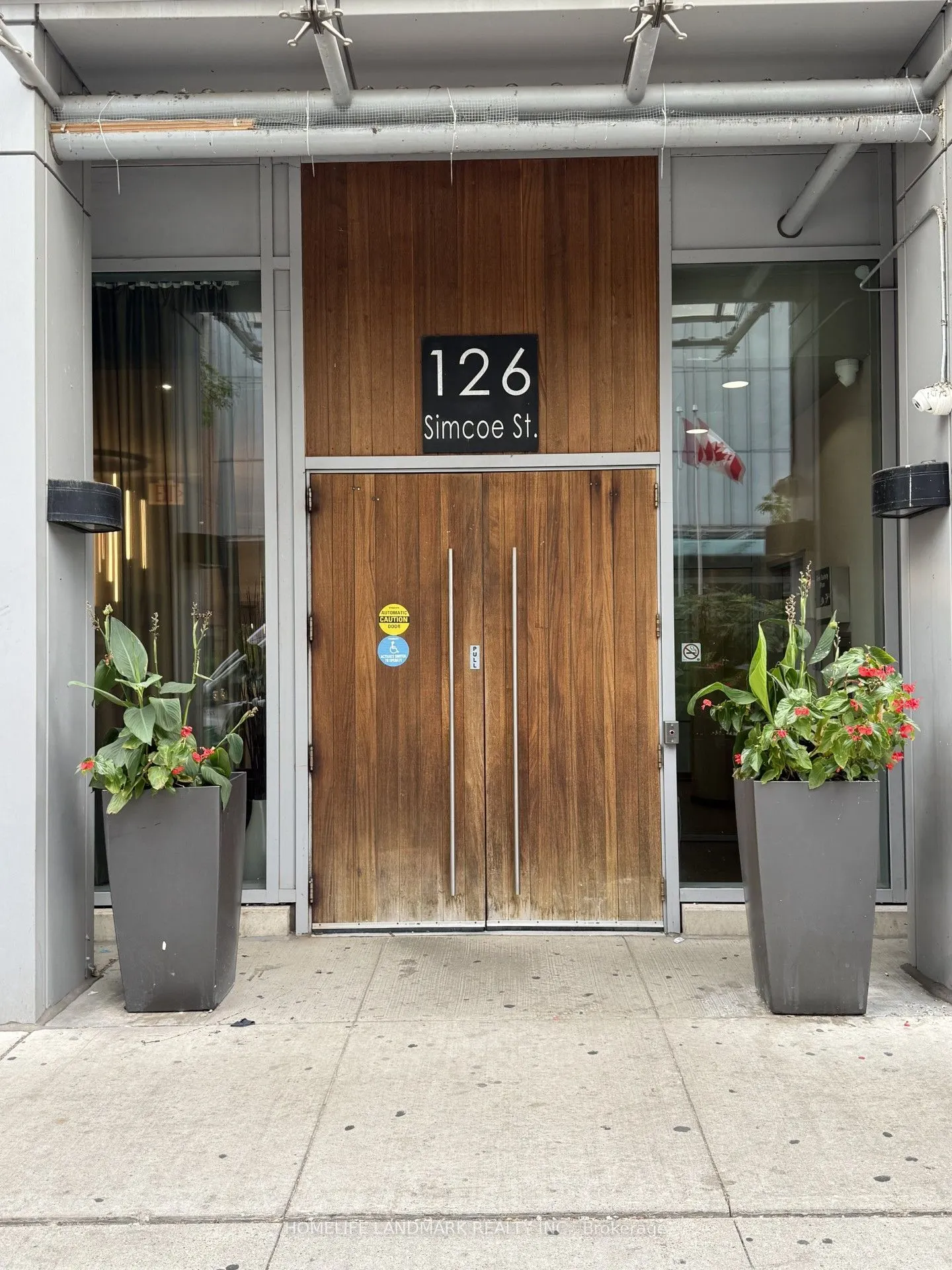 126 Simcoe Street #3303