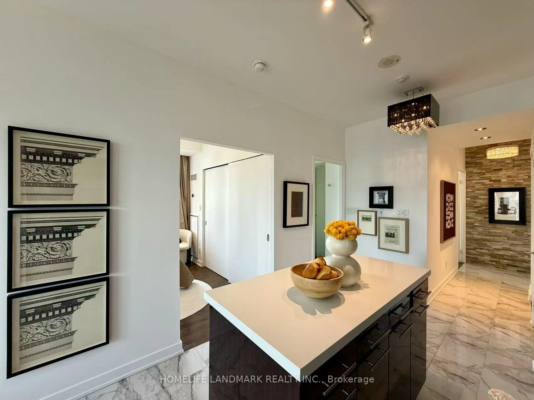 126 Simcoe Street #3303