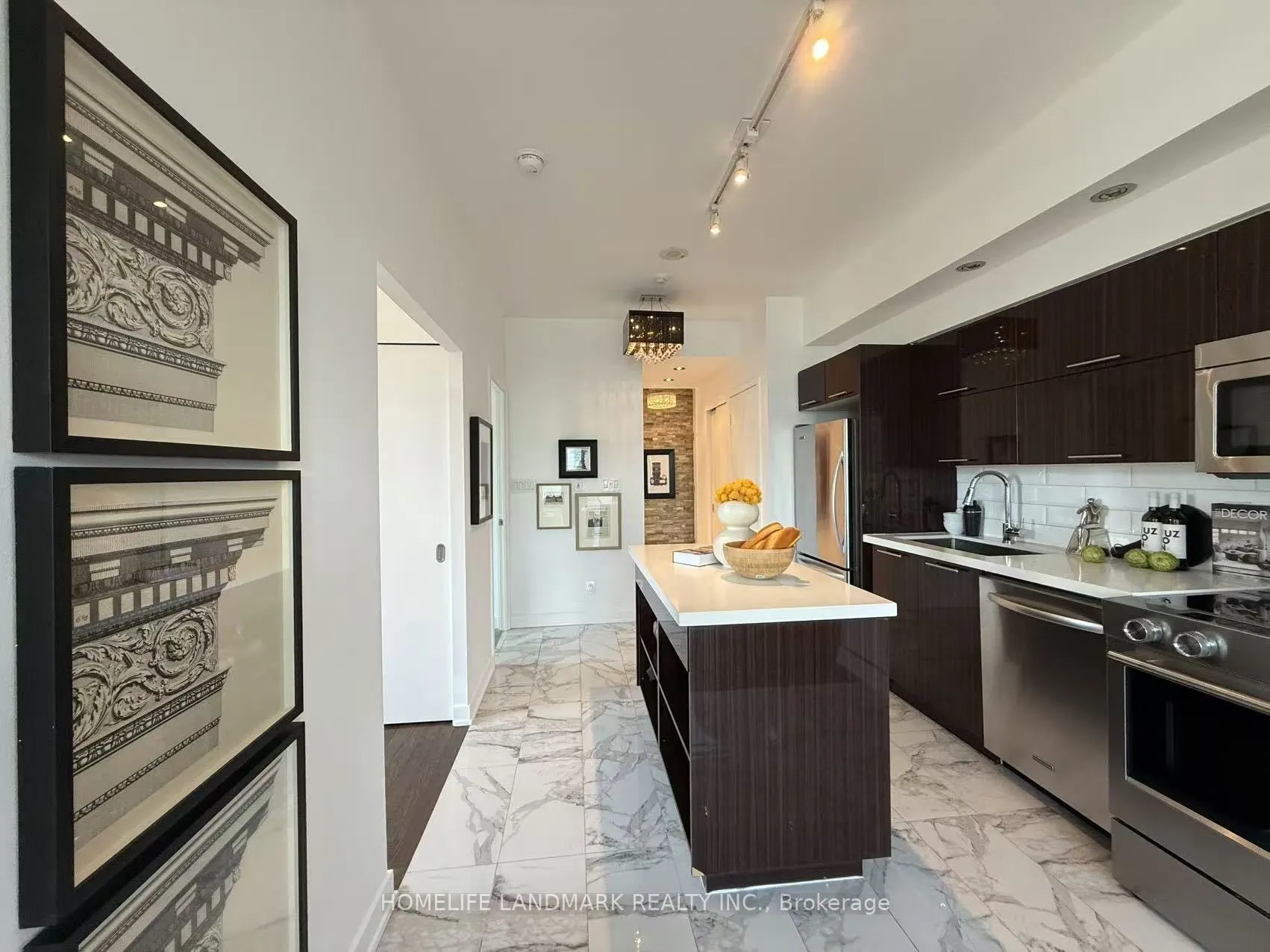 126 Simcoe Street #3303