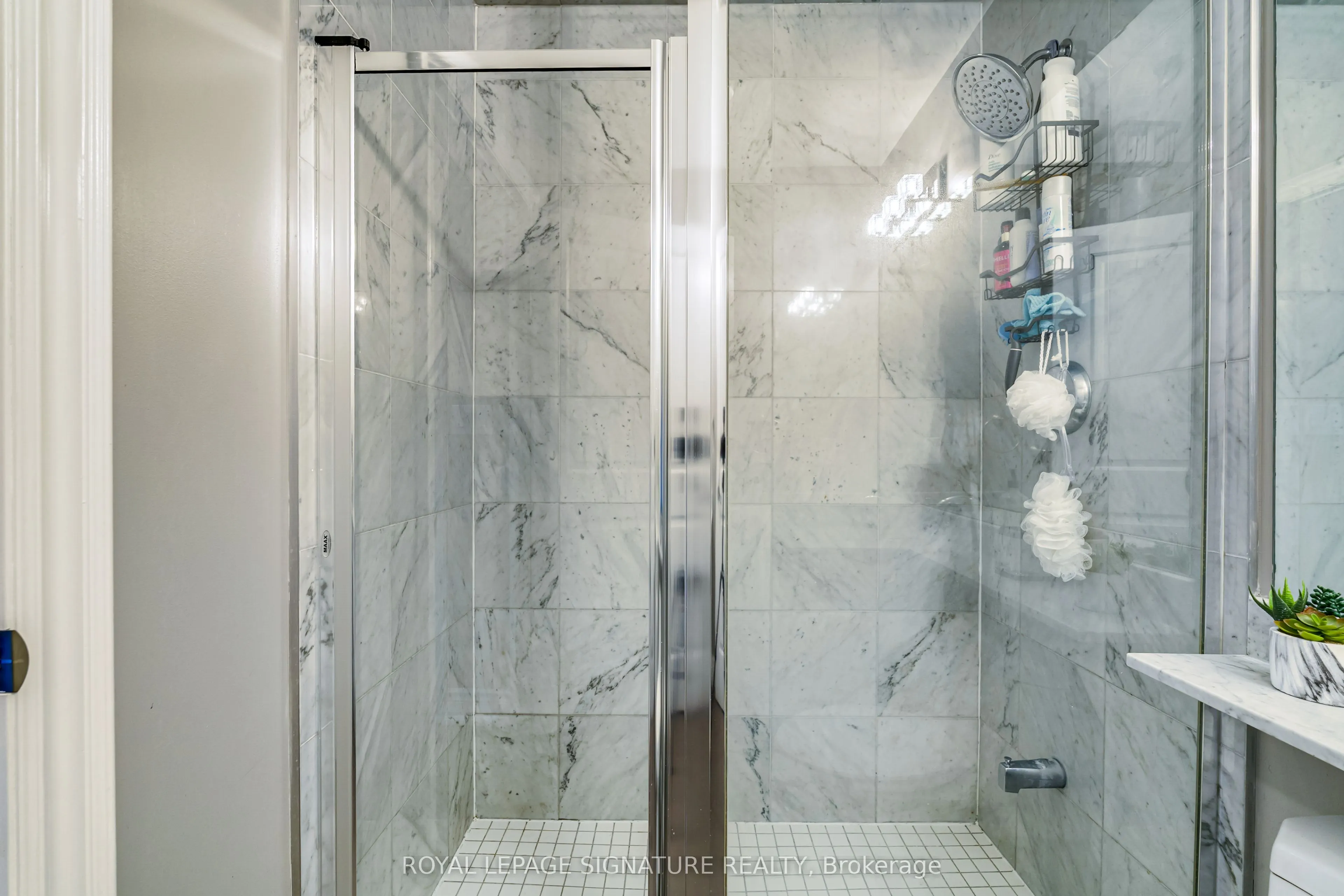 20 Bloorview Place #316