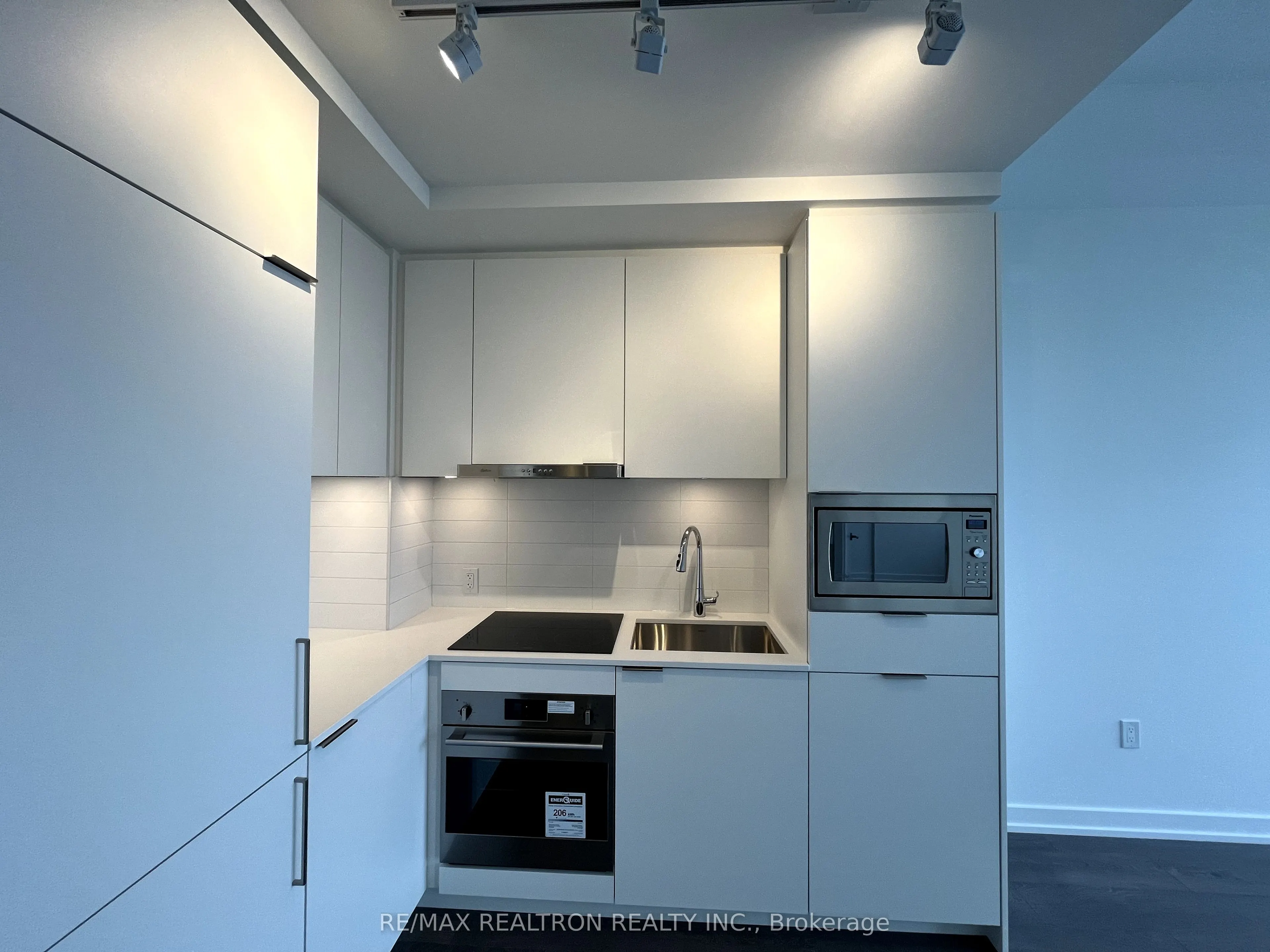 7 Golden Lion Heights #N1102