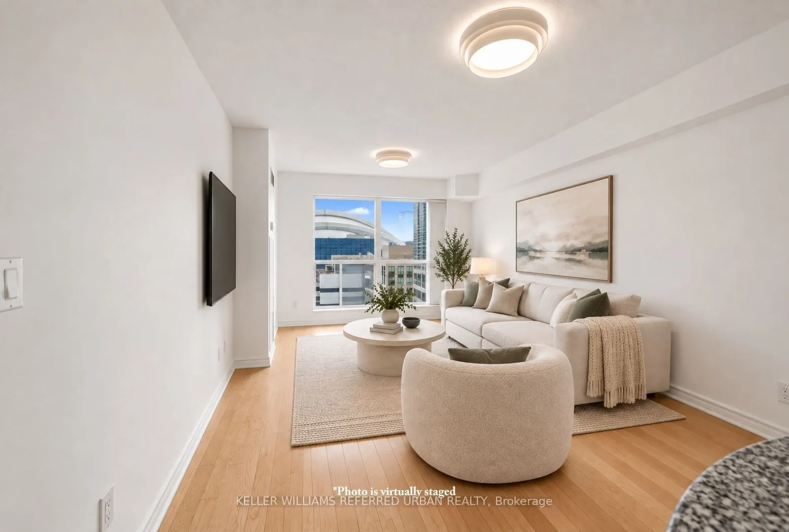 250 Wellington Street W #1436