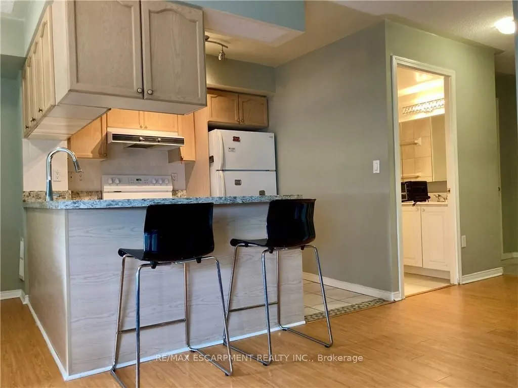 909 Bay Street #2304